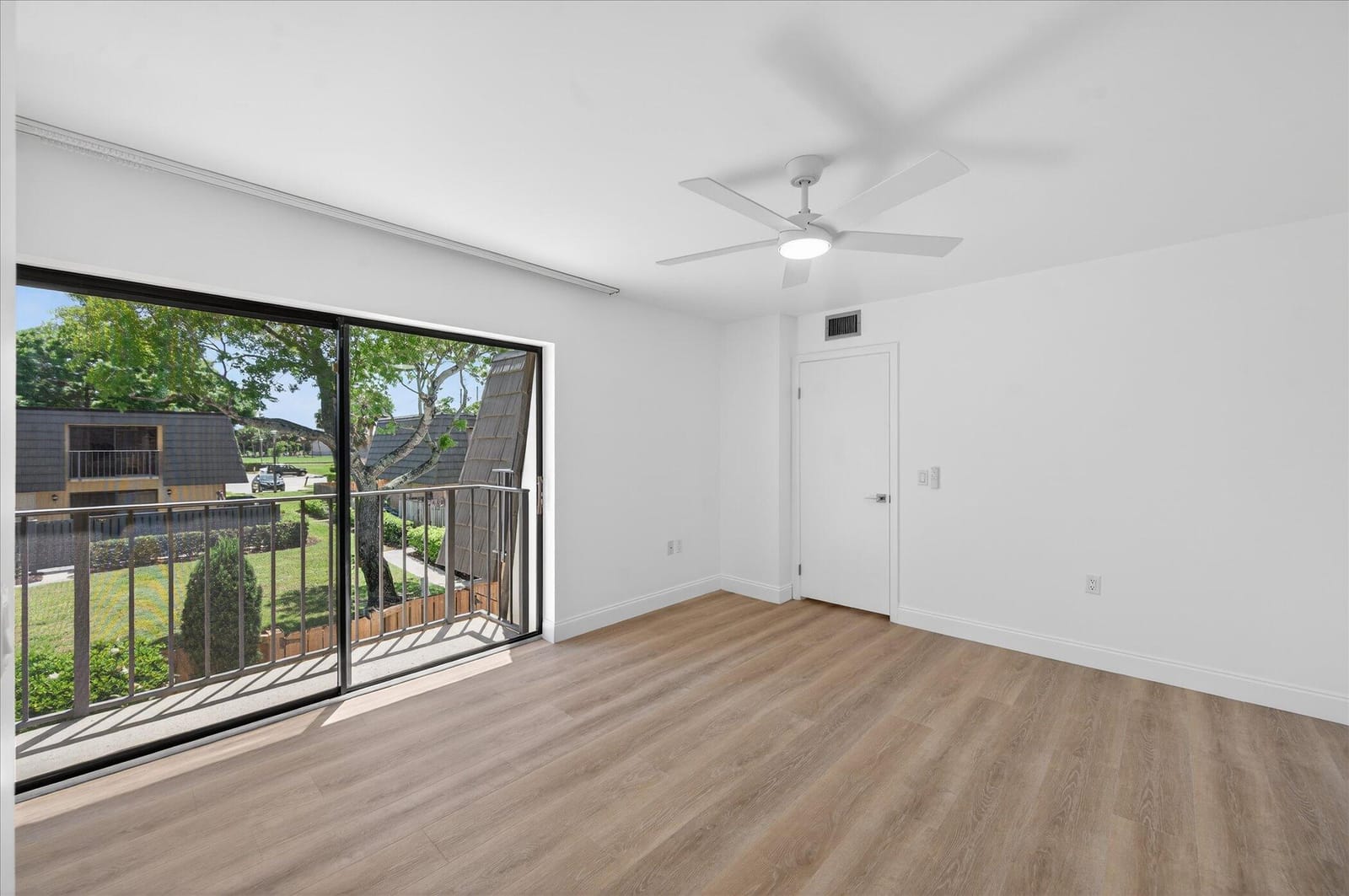 1617 16th Way, West Palm Beach, FL 33407 photo 18