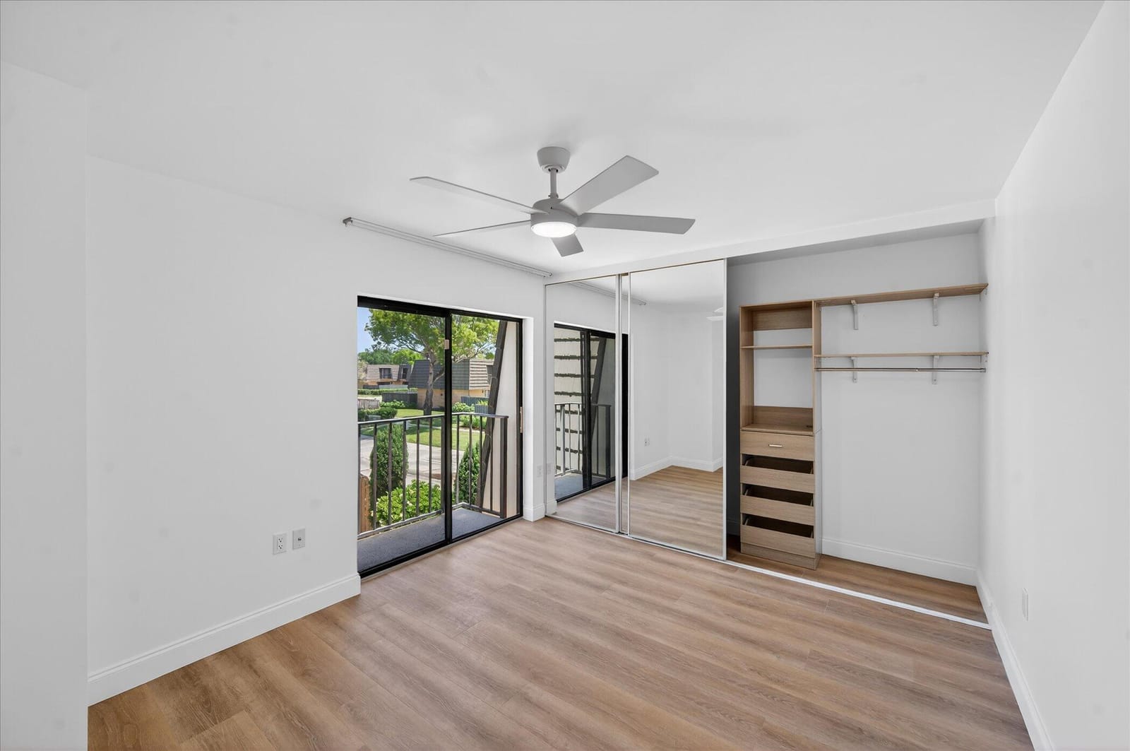 1617 16th Way, West Palm Beach, FL 33407 photo 19