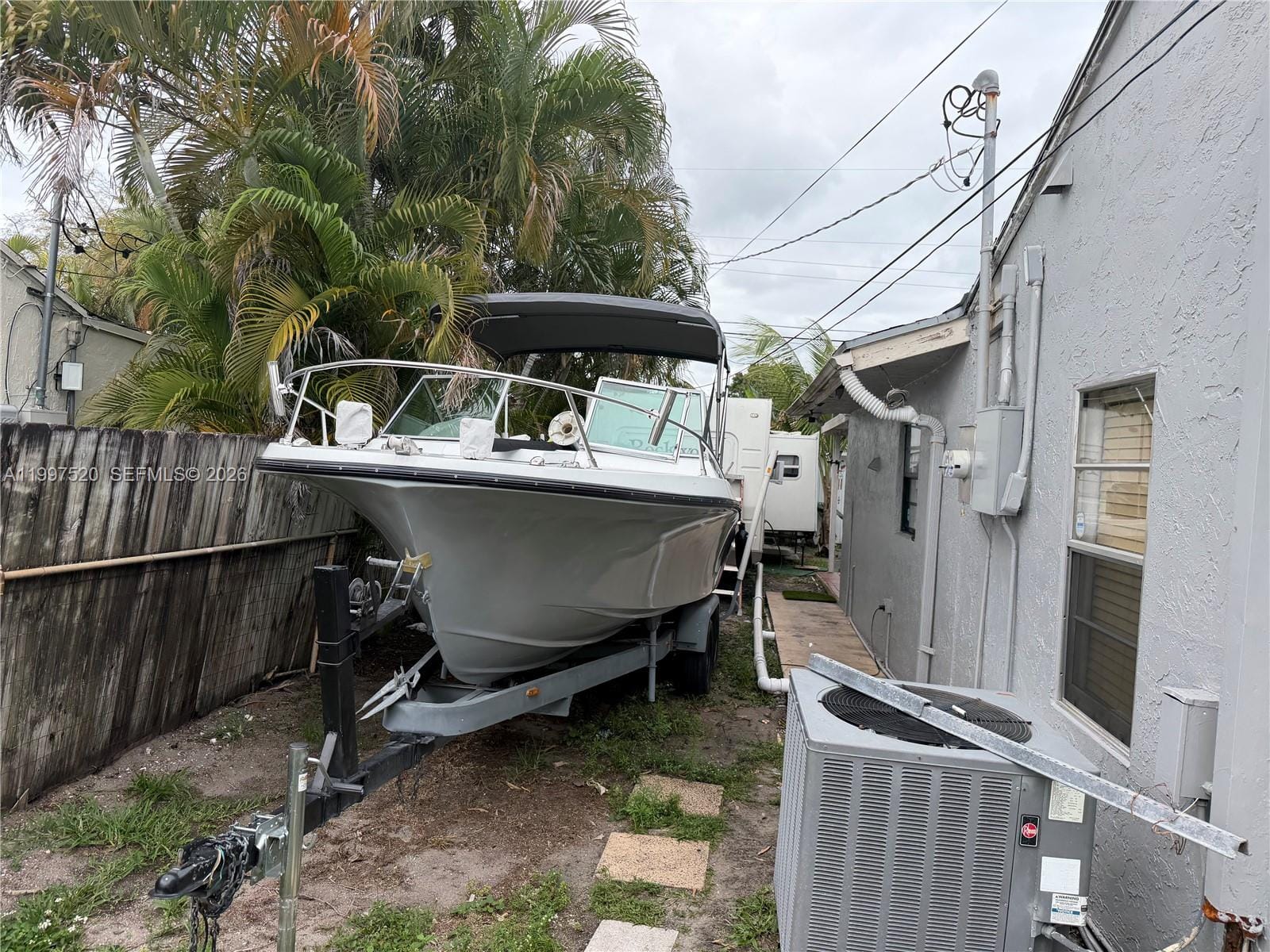 671 NE 1st Place, Hialeah, FL 33010 photo 7