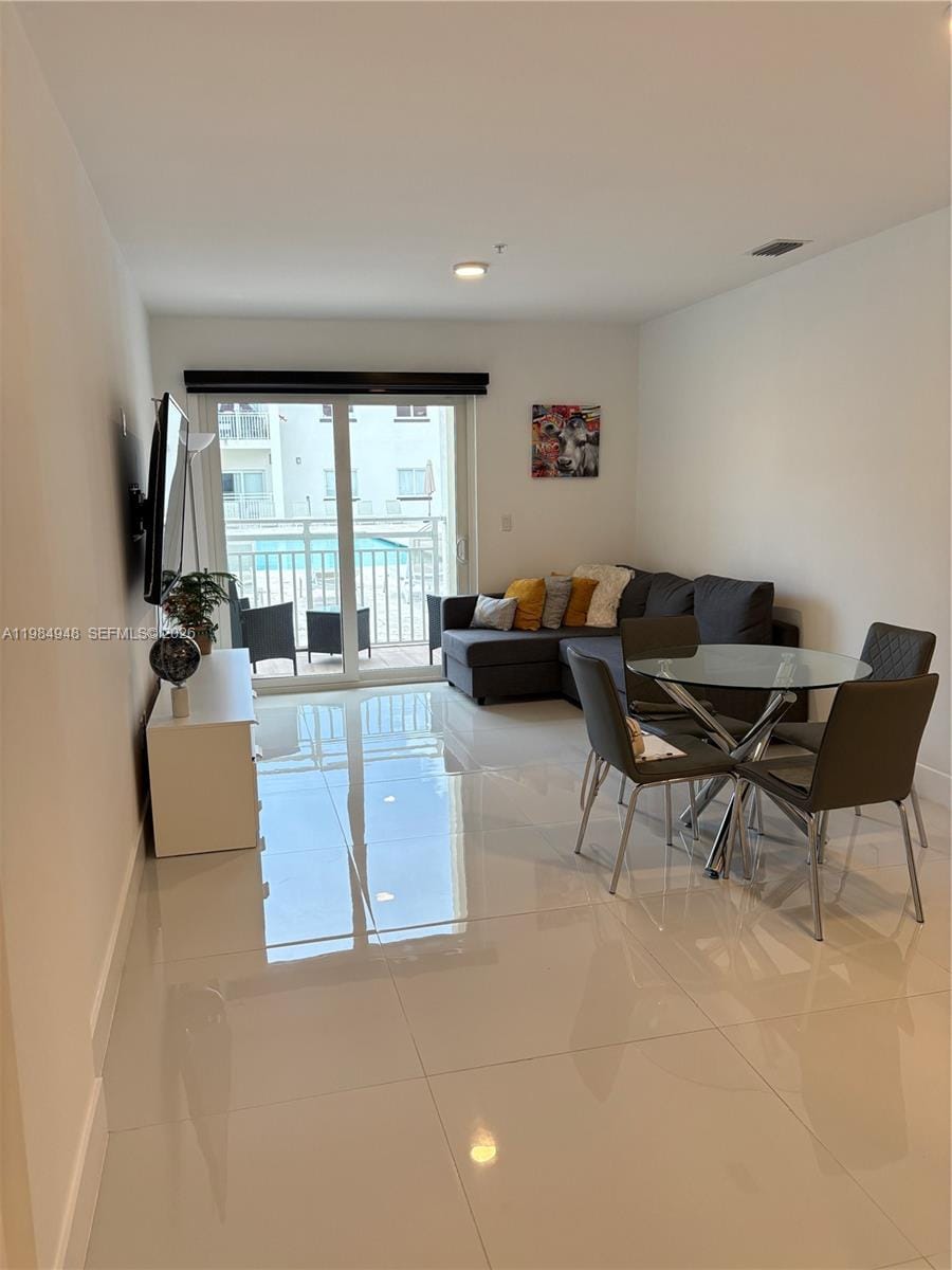 10950 NW 82nd Street 319 — photo 6