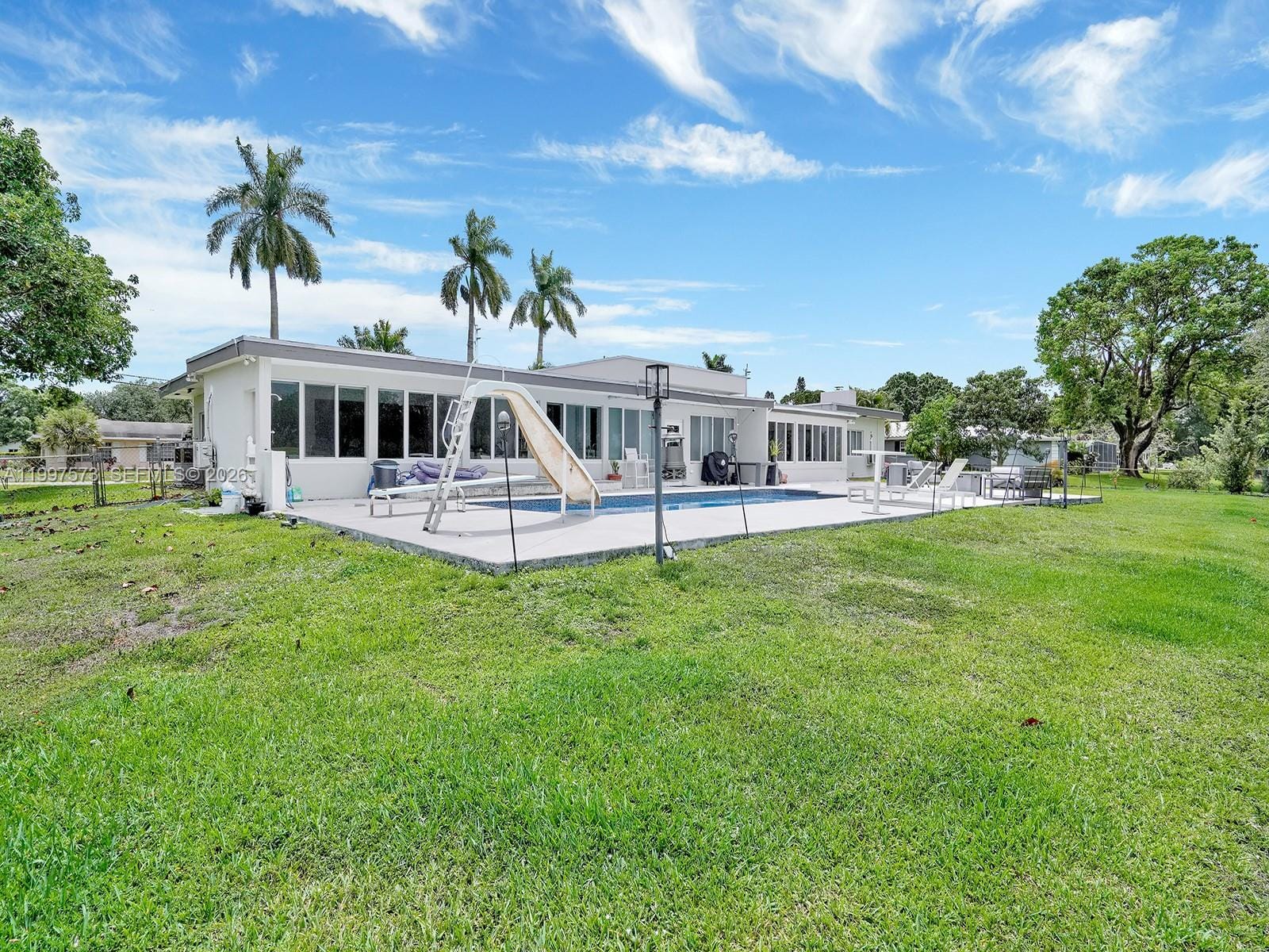 621 E Tropical Way, Plantation, FL 33317 photo 22