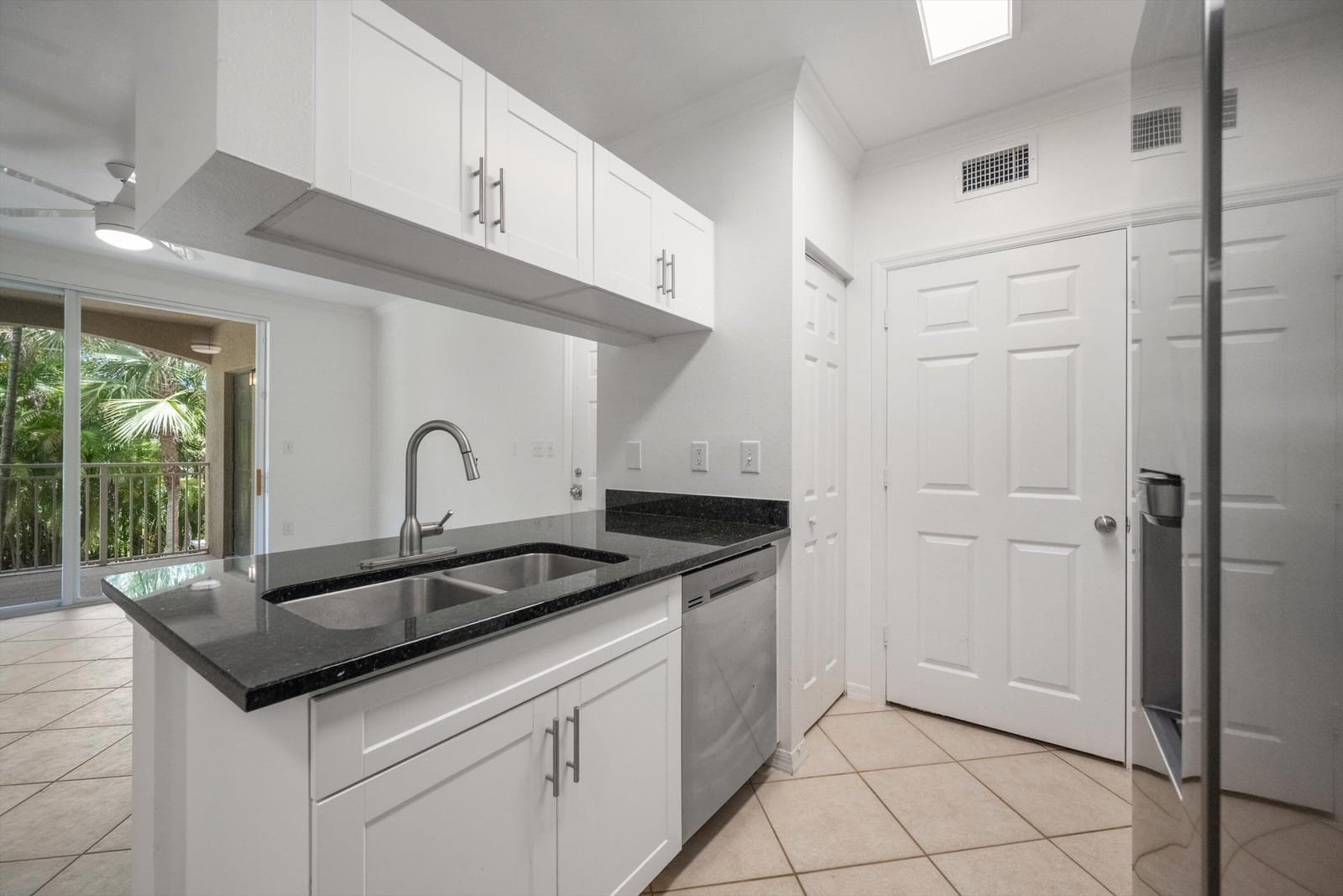 6475 Emerald Dunes Drive 206 — photo 11