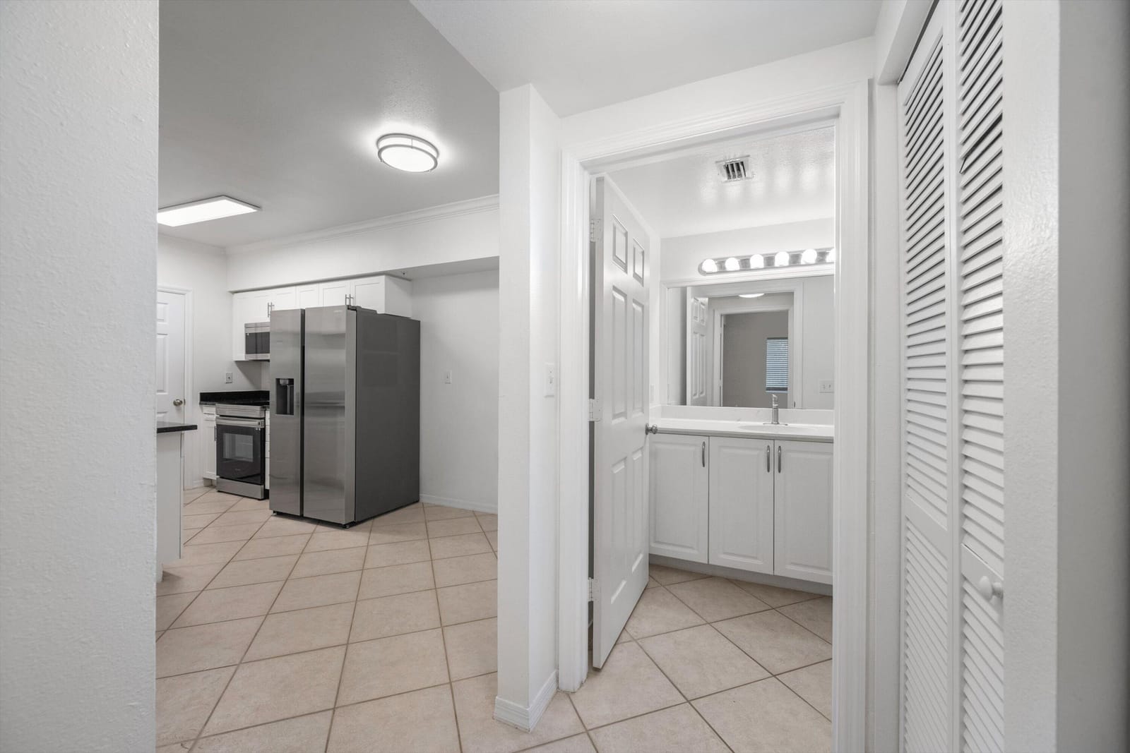 6475 Emerald Dunes Drive 206, West Palm Beach, FL 33411 photo 16