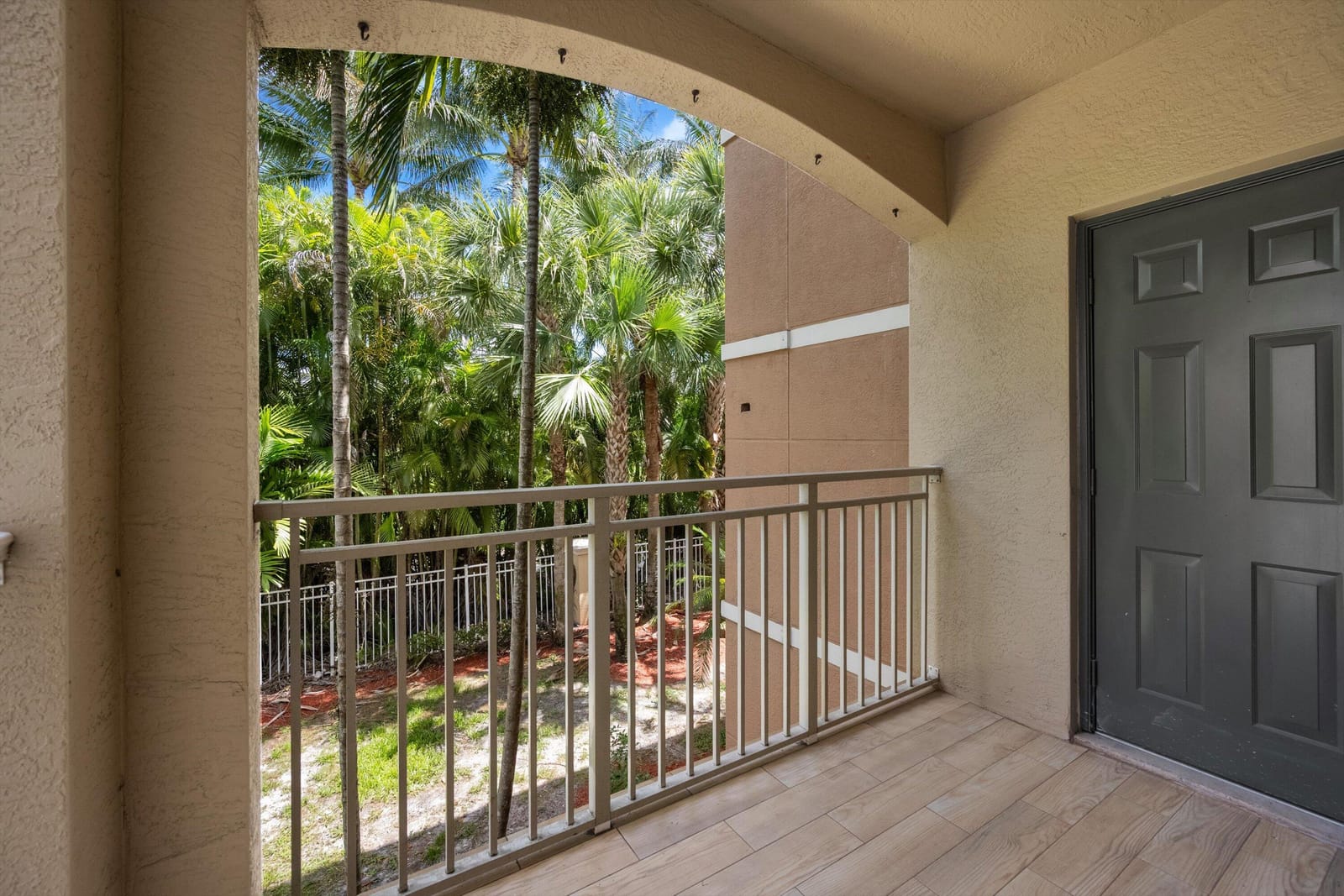 6475 Emerald Dunes Drive 206, West Palm Beach, FL 33411 photo 20
