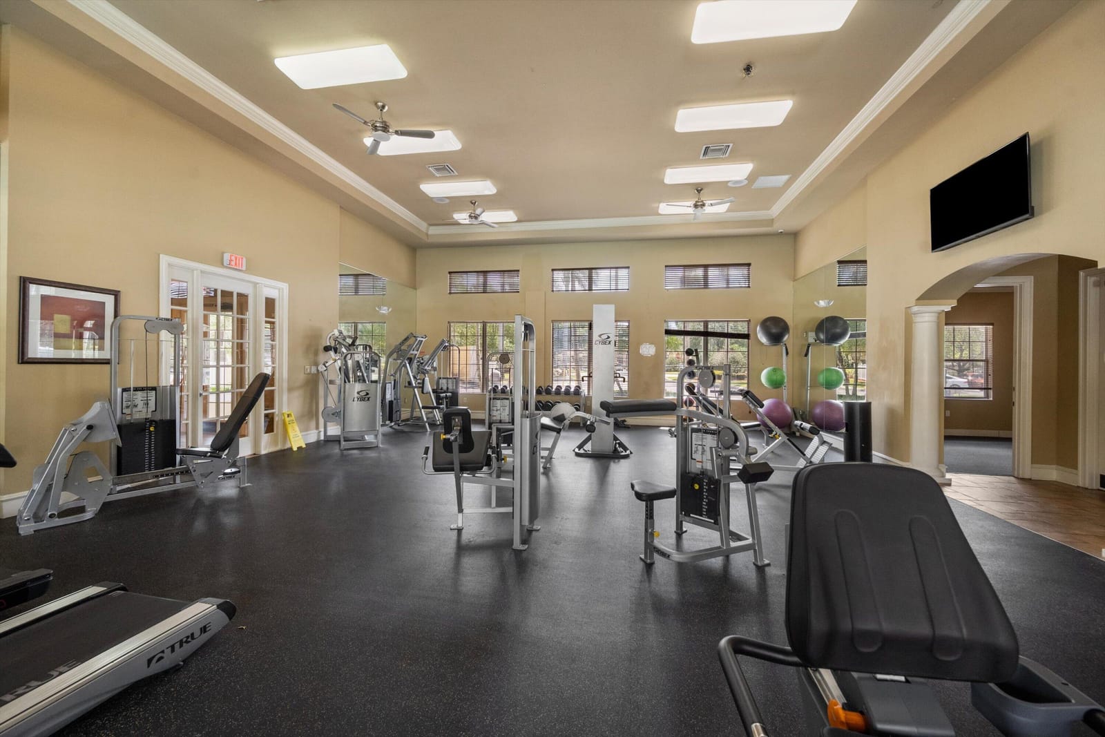 6475 Emerald Dunes Drive 206, West Palm Beach, FL 33411 photo 25