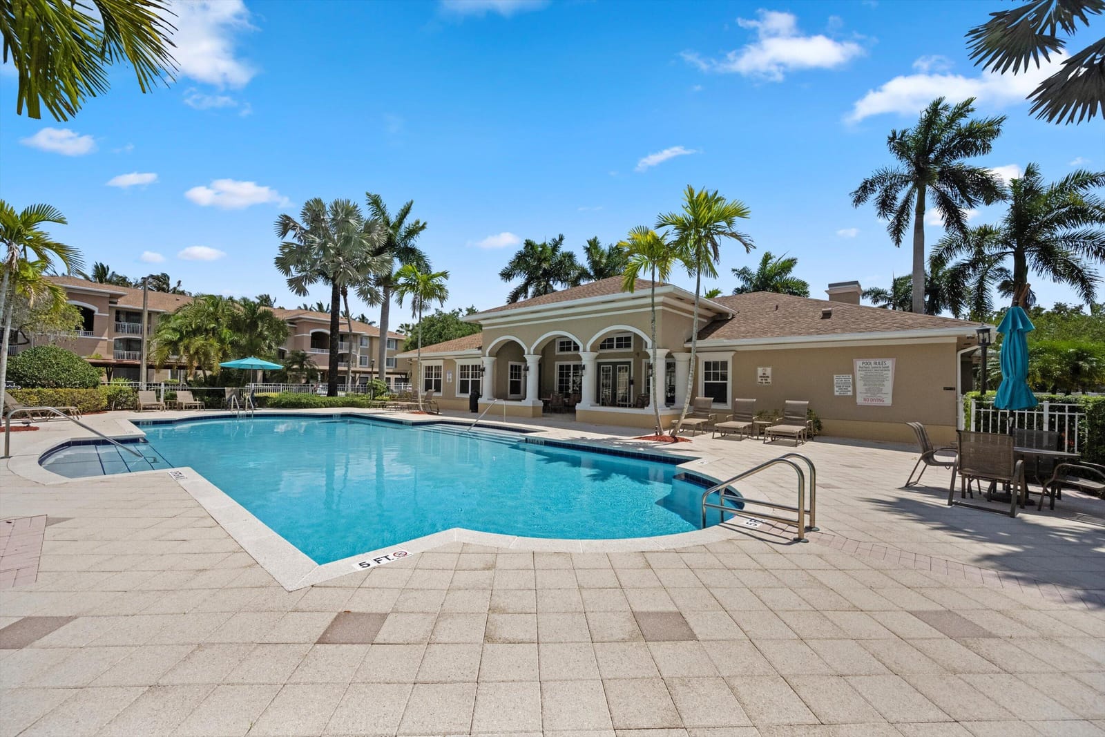 6475 Emerald Dunes Drive 206, West Palm Beach, FL 33411 photo 28