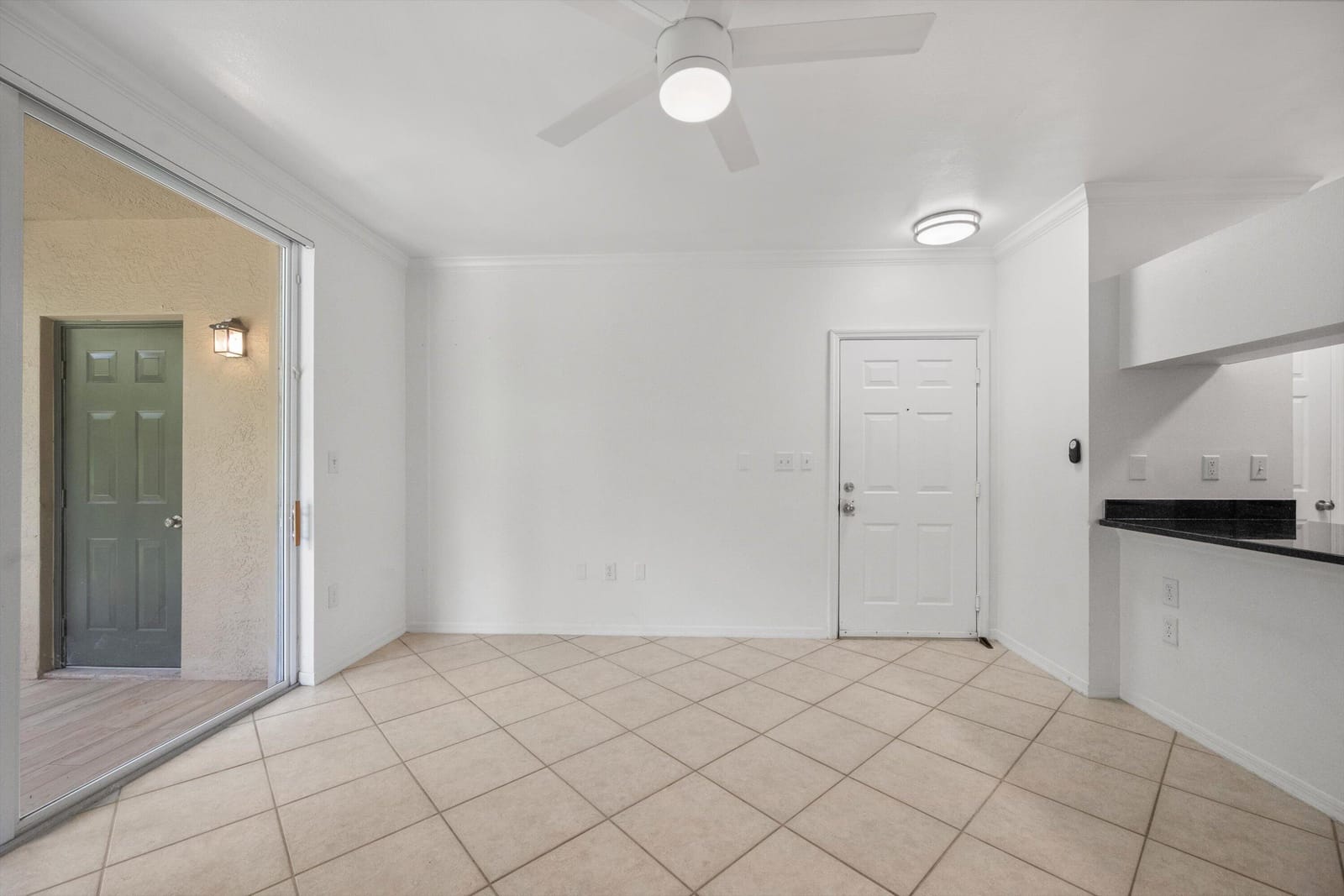 6475 Emerald Dunes Drive 206 — photo 6