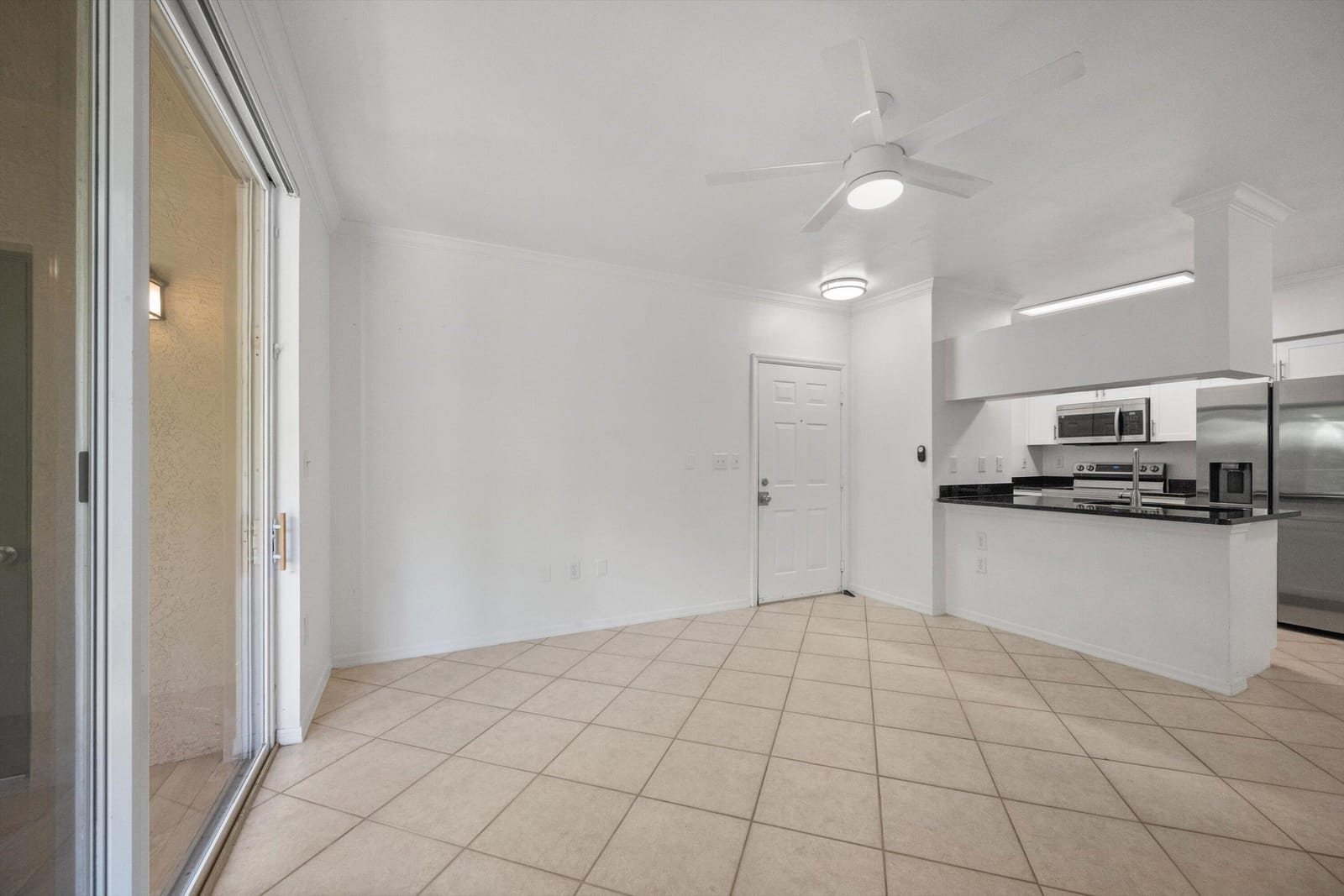 6475 Emerald Dunes Drive 206 — photo 7
