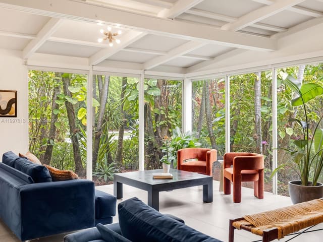 11932 NE 8th Avenue, sold in Griffing Biscayne Park Es, Biscayne Park, FL