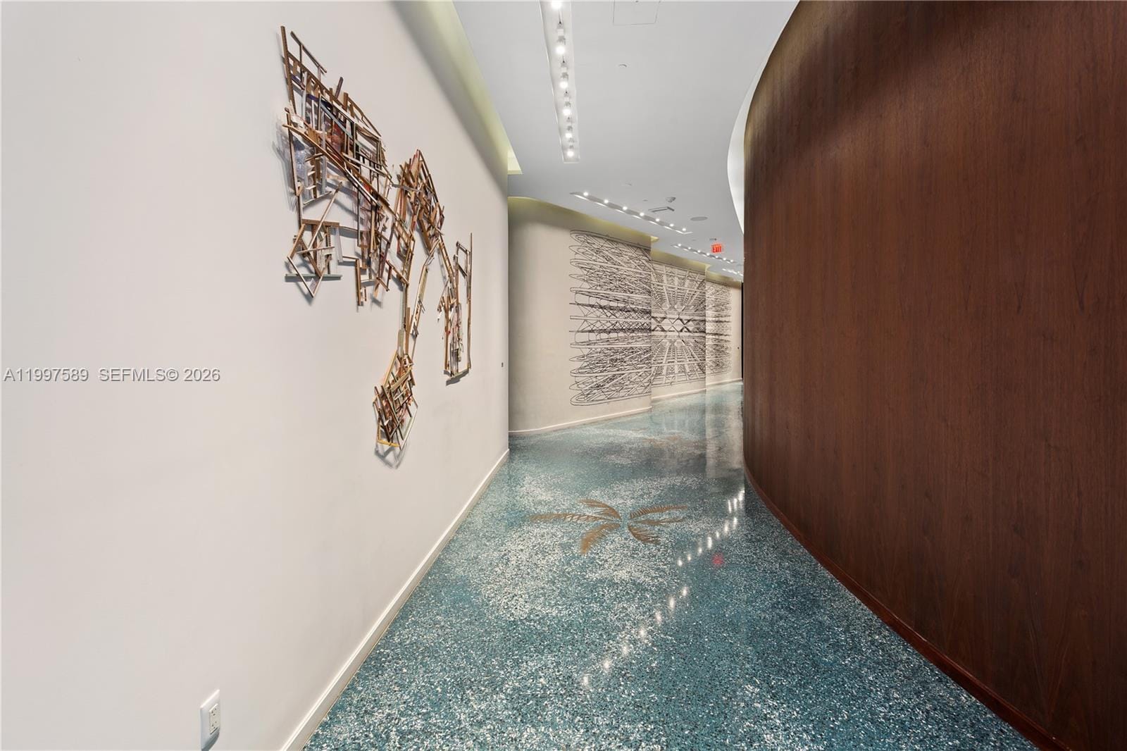 1 Collins Avenue 402, Miami Beach, FL 33139 photo 27