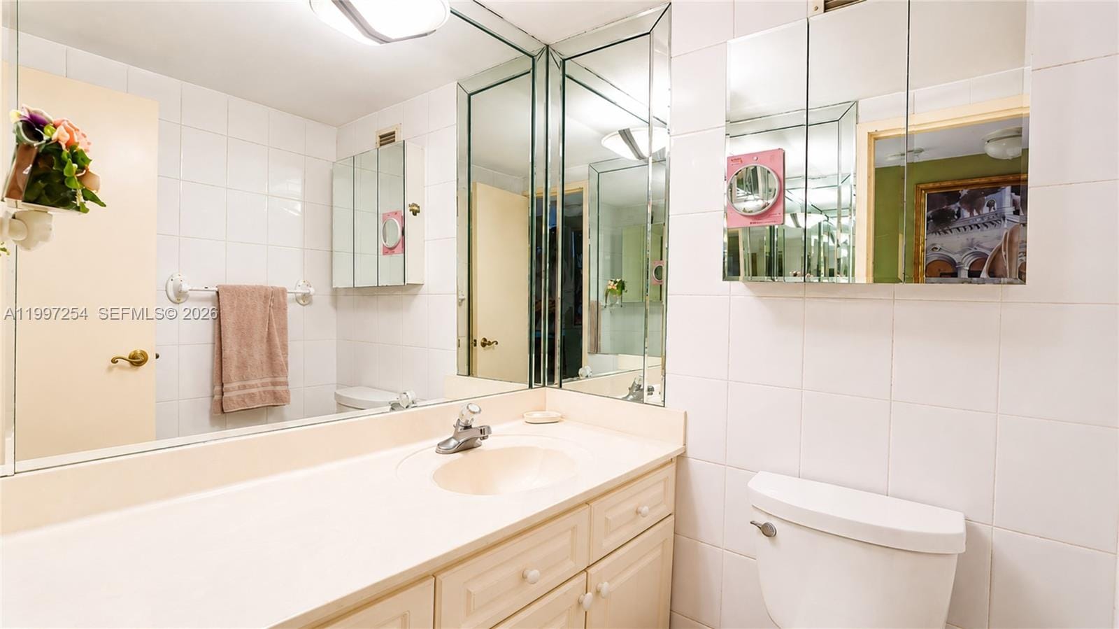 100 Lincoln Road 422 — photo 11