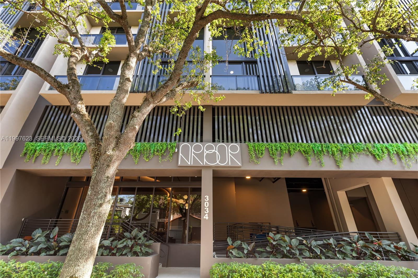 3034 Oak Avenue 504, Coconut Grove, FL 33133, Coconut Grove