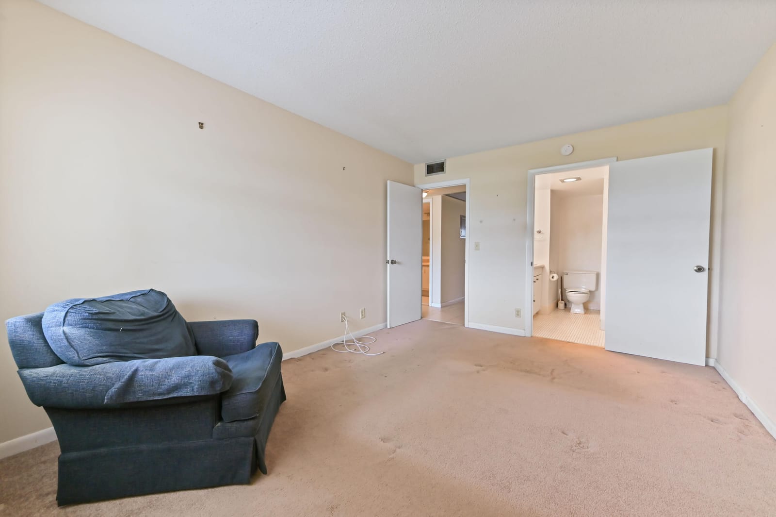 1034 Rexford B — photo 3