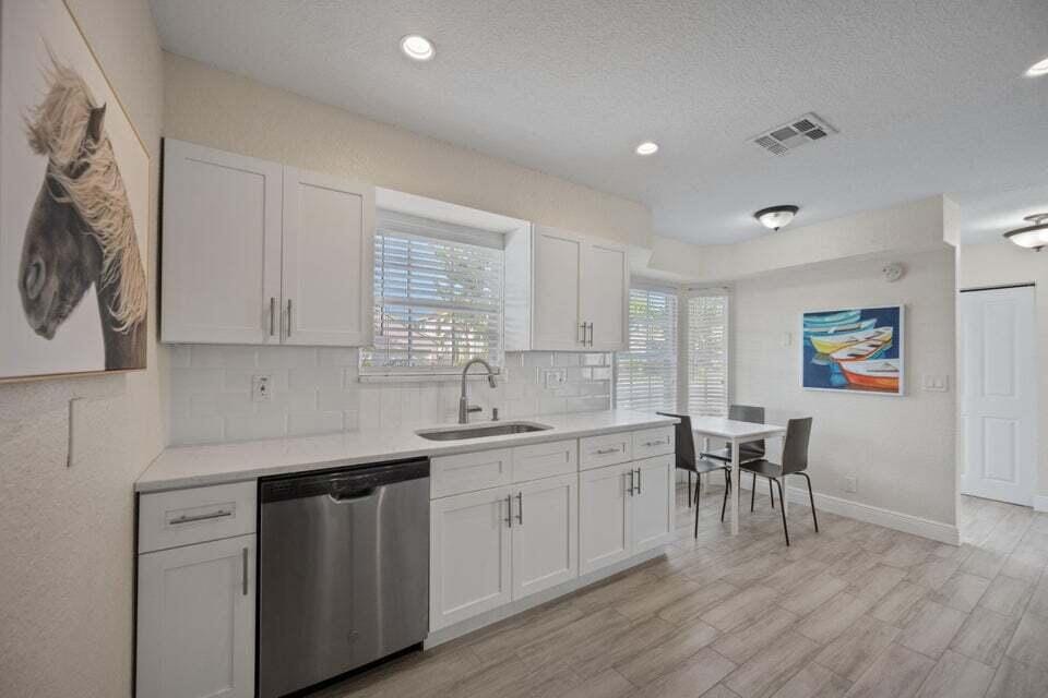 1050 Aviary Road, Wellington, FL 33414 photo 8