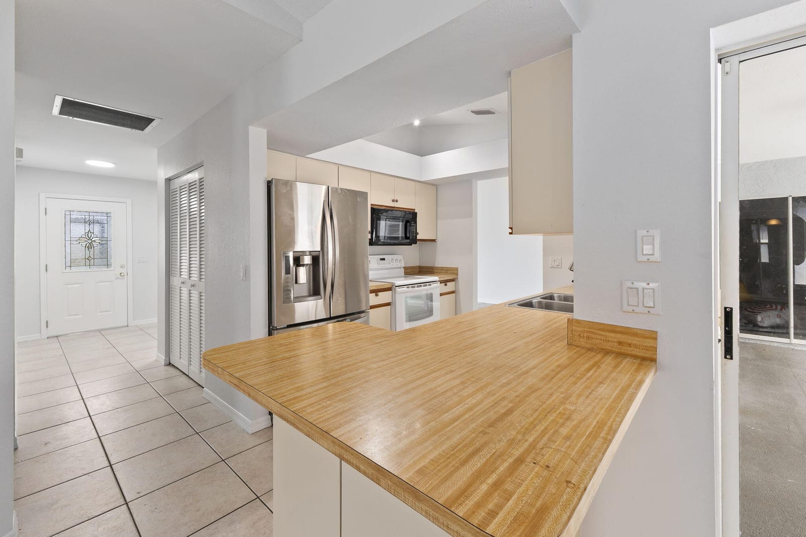 2452 SW Fair Isle Road — photo 9
