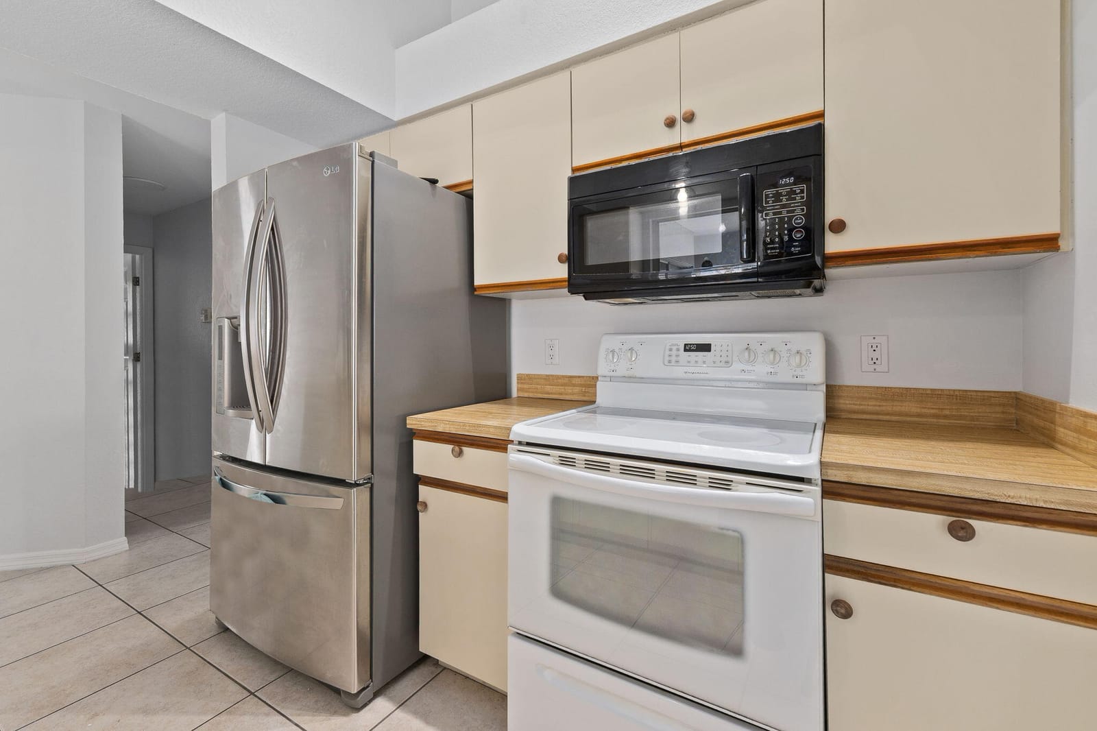 2452 SW Fair Isle Road — photo 10
