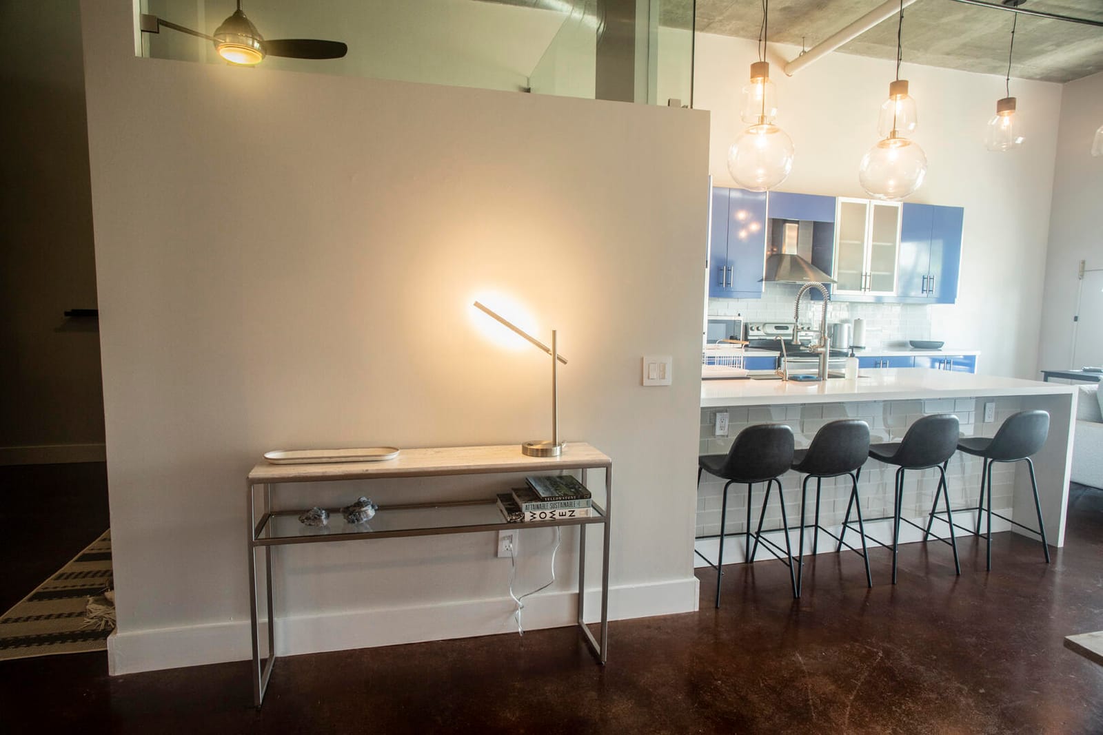 185 NE 4th Avenue 204 — photo 3