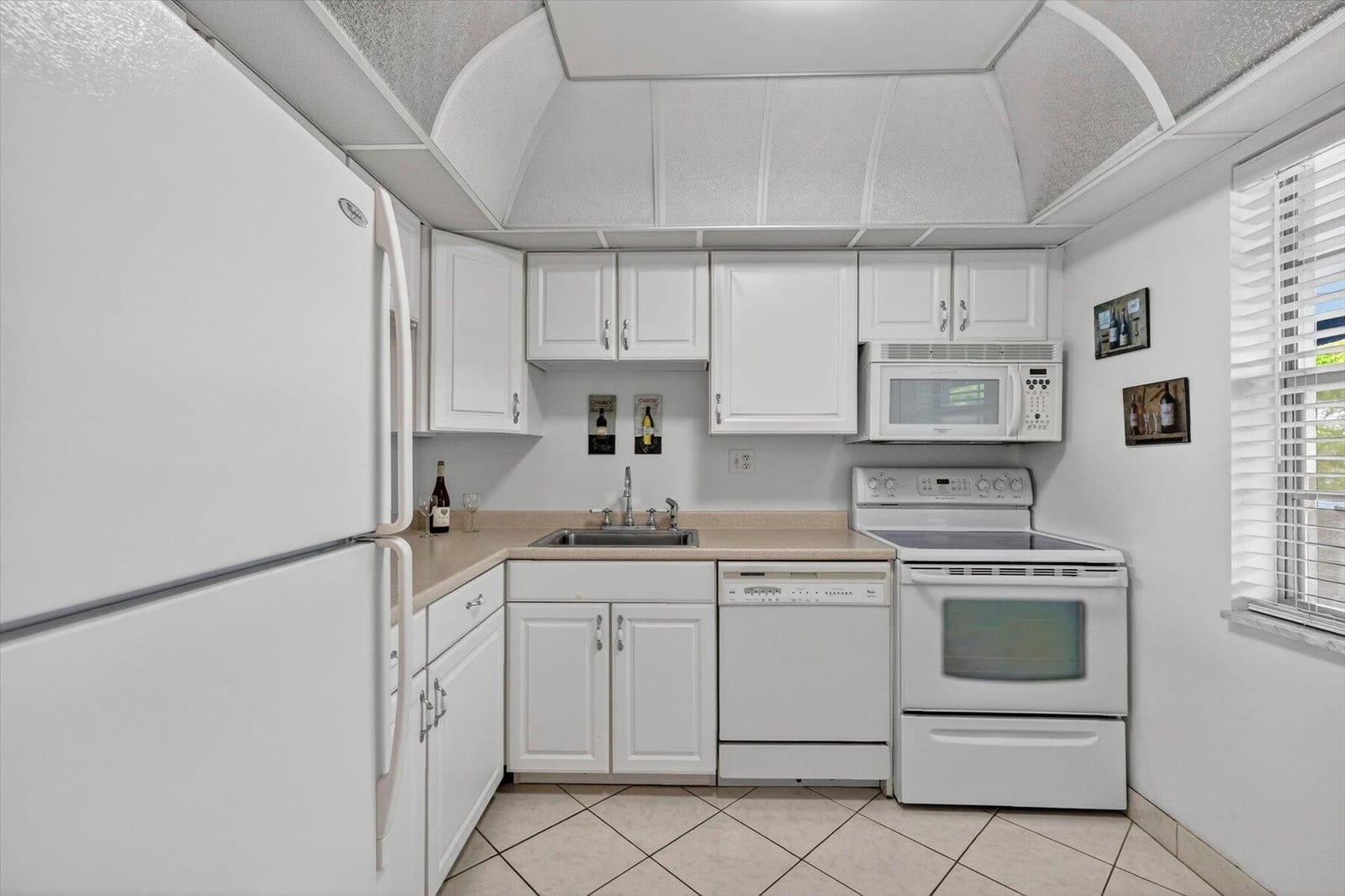 7787 Golf Circle Drive 310-k, Margate, FL 33063 photo 5