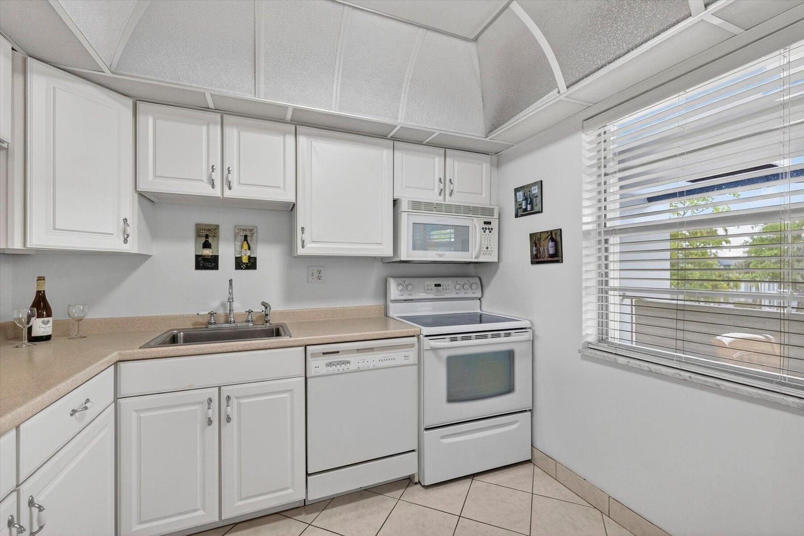 7787 Golf Circle Drive 310-k, Margate, FL 33063 photo 6