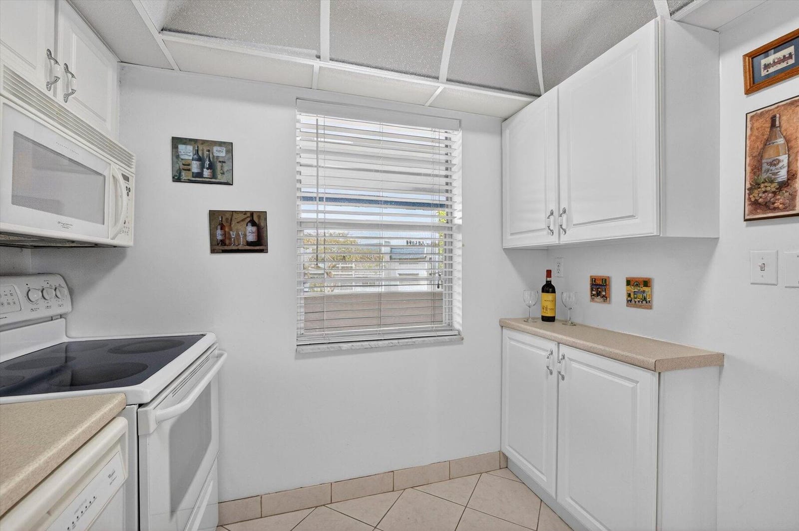 7787 Golf Circle Drive 310-k, Margate, FL 33063 photo 8