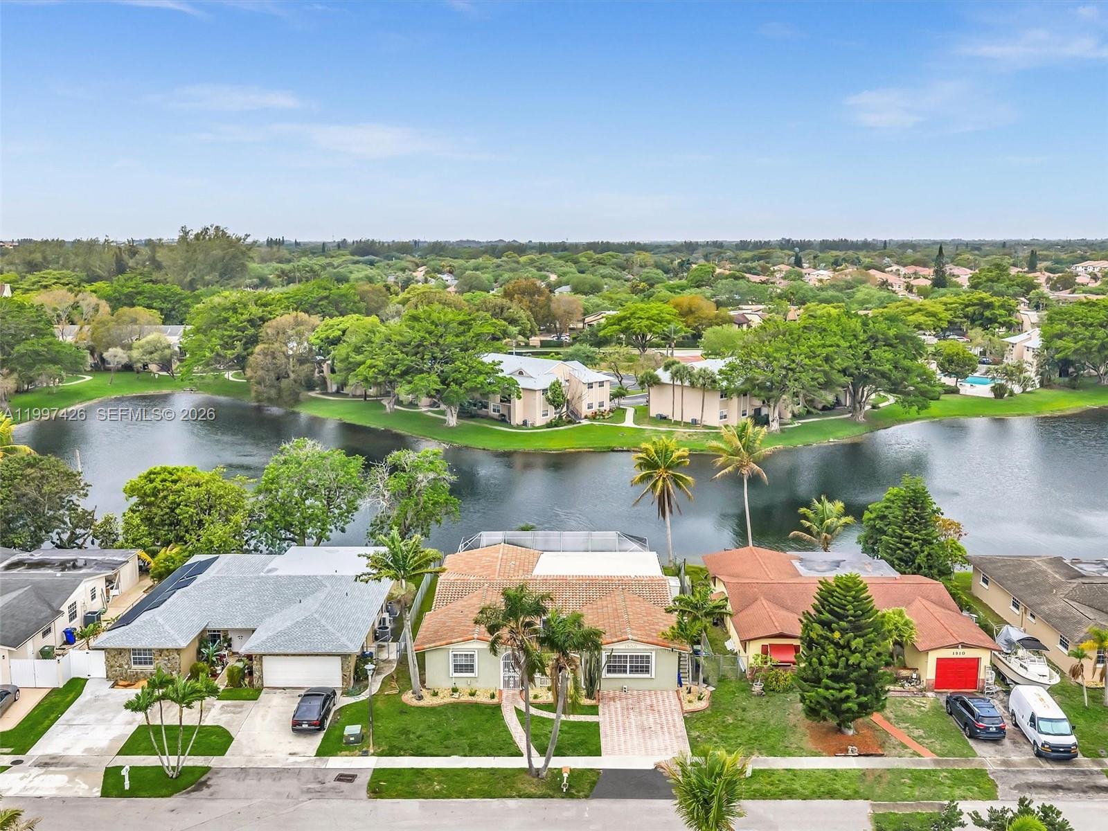 1900 NW 95th Avenue, Pembroke Pines, FL 33024, Pembroke Pines