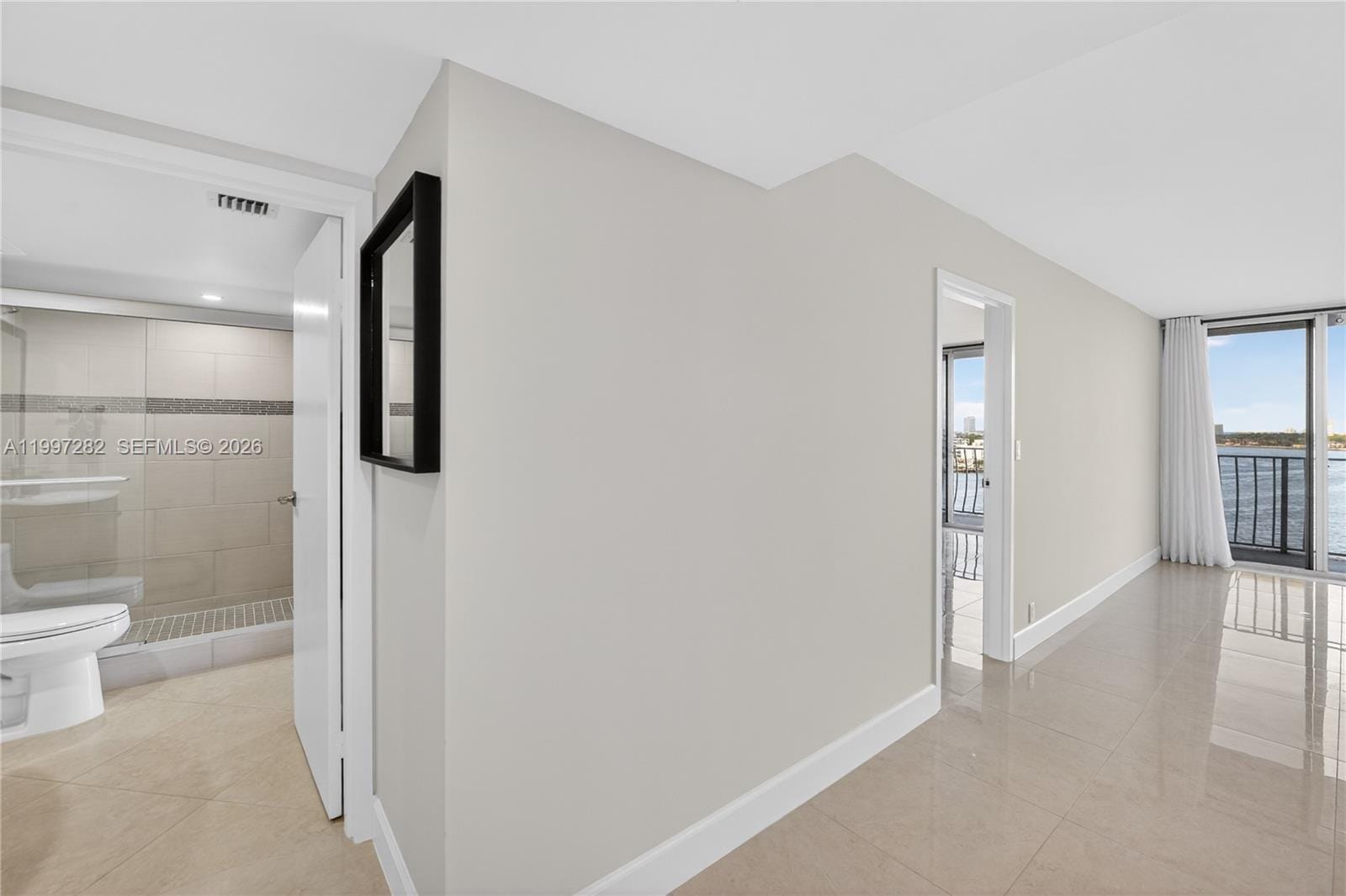 7601 E Treasure Drive 1119, North Bay Village, FL 33141 photo 9
