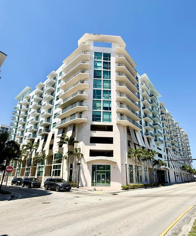 140 S Dixie Highway 533, Hollywood Station Res, Hollywood, FL