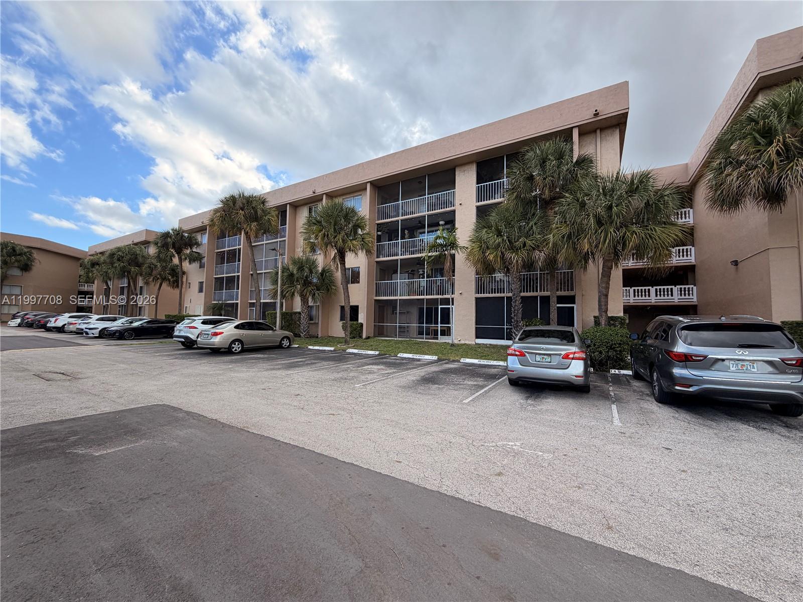 17000 NW 67th Avenue 115, Hialeah, FL 33015, Hialeah