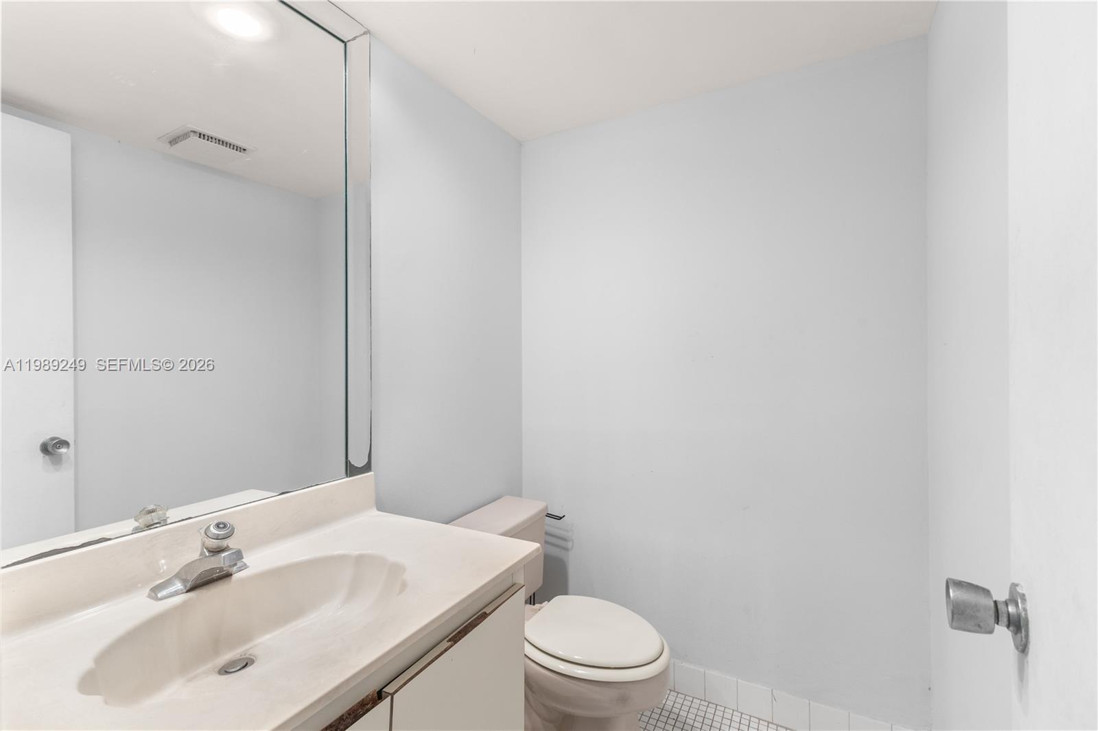 806 Cypress Grove Lane 111 — photo 3