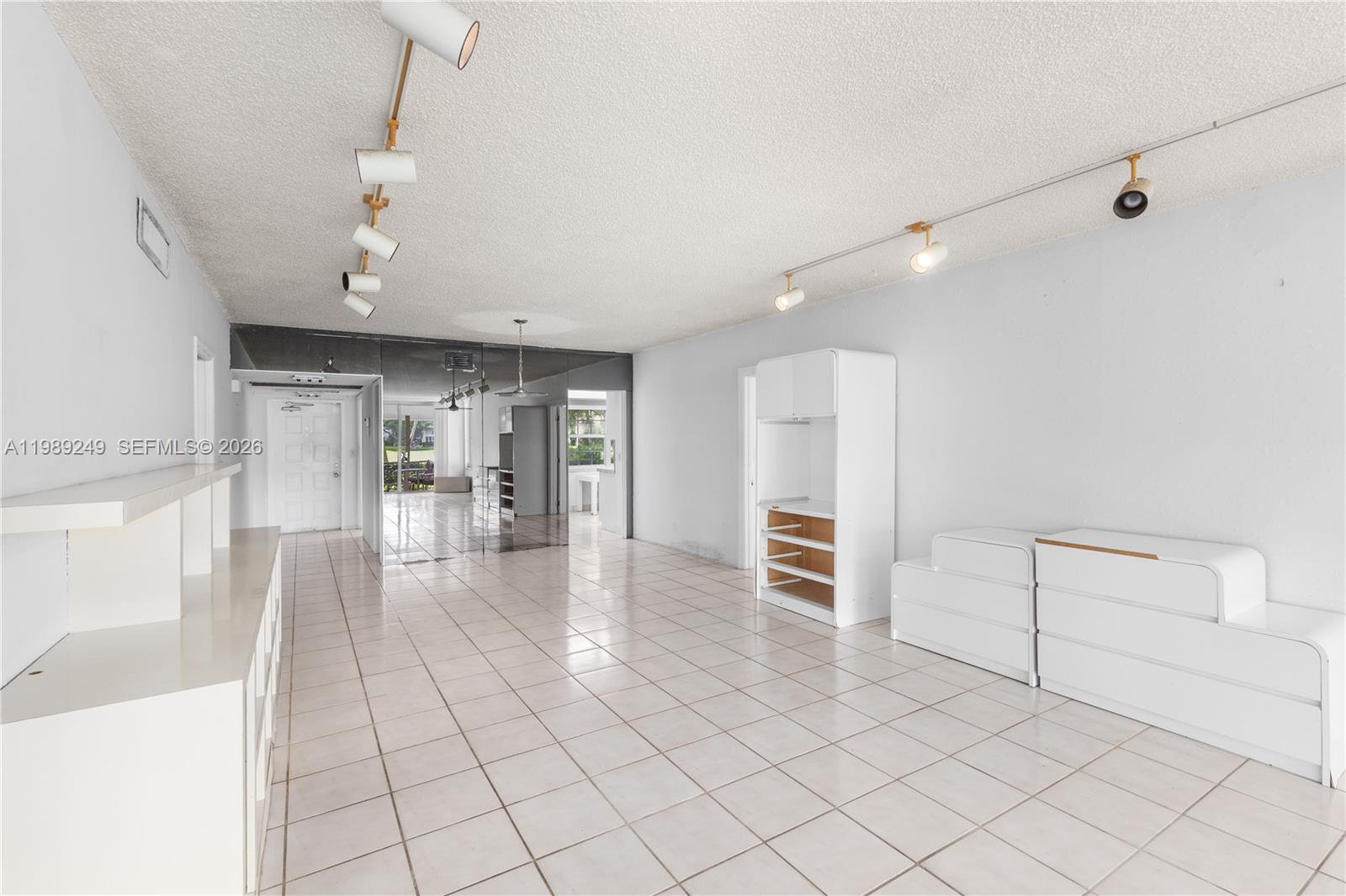 806 Cypress Grove Lane 111 — photo 9