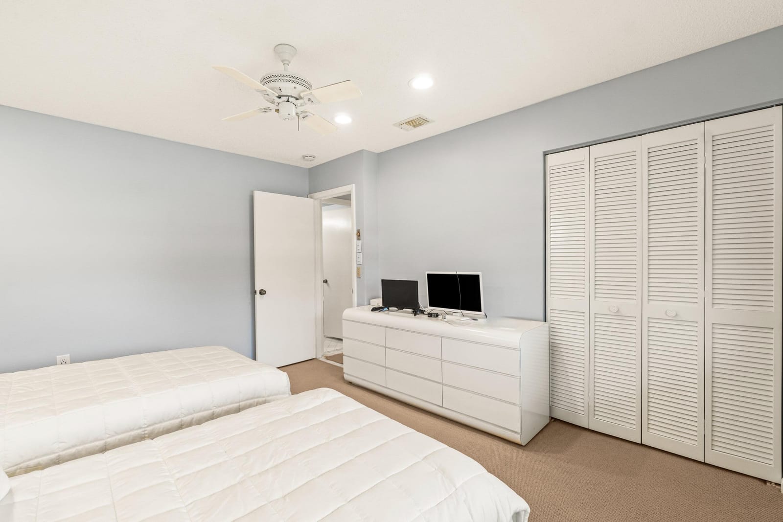 46 Stratford Lane W D, Boynton Beach, FL 33436 photo 21