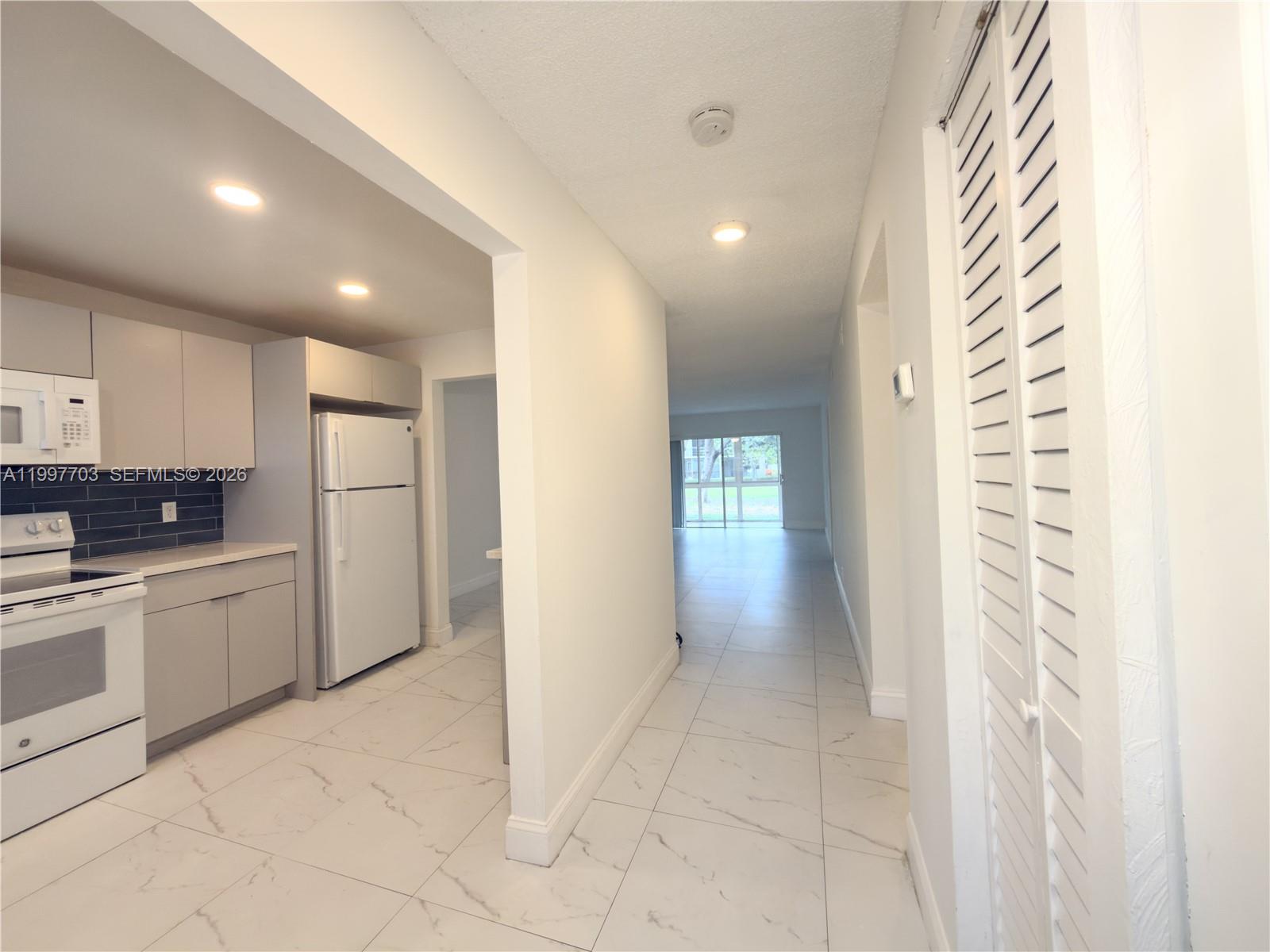 605 S State Road 7 1d 1D, Margate, FL 33068