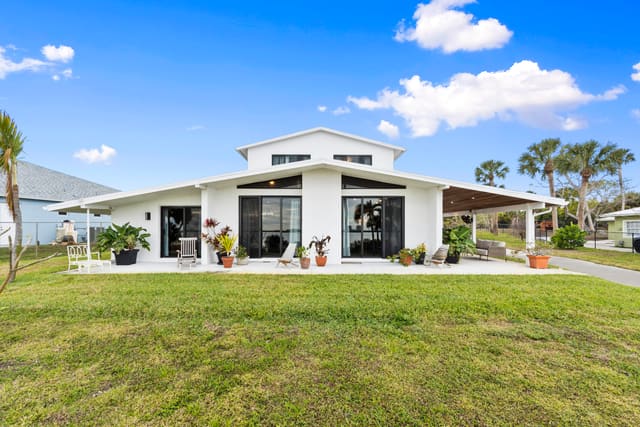 8309 S Indian River Drive, Fort Pierce, FL 34982