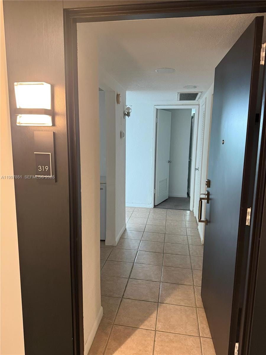 19380 Collins Avenue 319 — photo 6