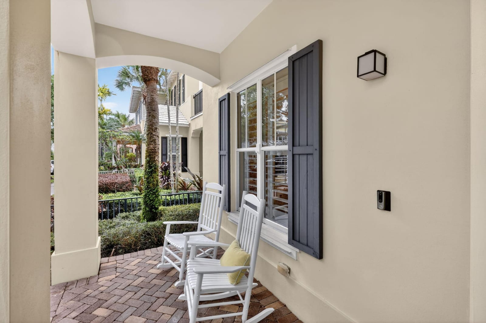 216 W Bay Cedar Circle, Jupiter, FL 33458 photo 3