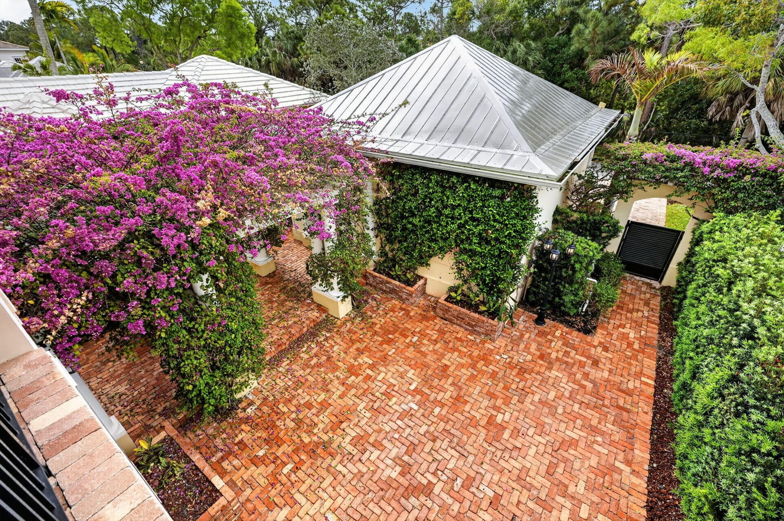 216 W Bay Cedar Circle, Jupiter, FL 33458 photo 27