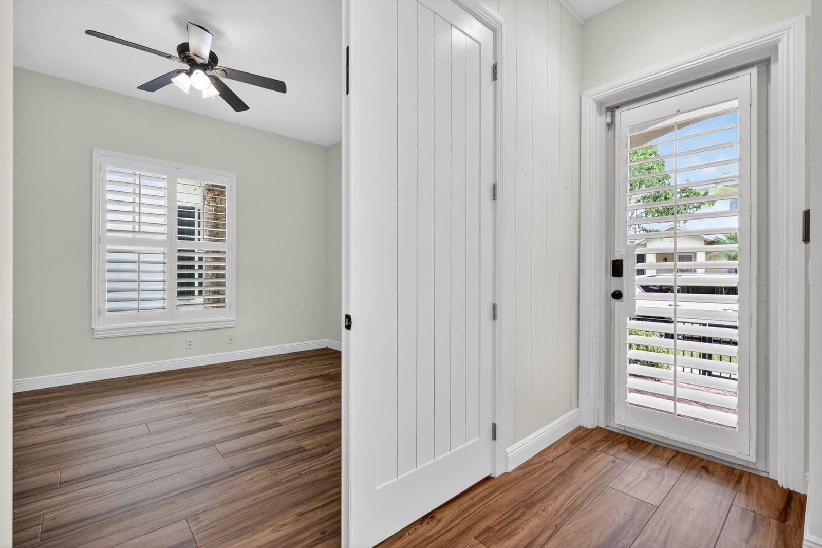 216 W Bay Cedar Circle, Jupiter, FL 33458 photo 4