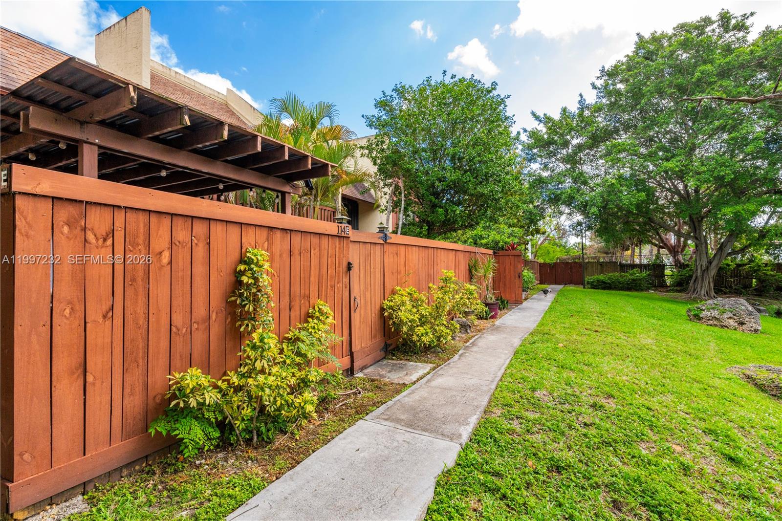 6724 SW 114th Place E E, Miami, FL 33173, Miami