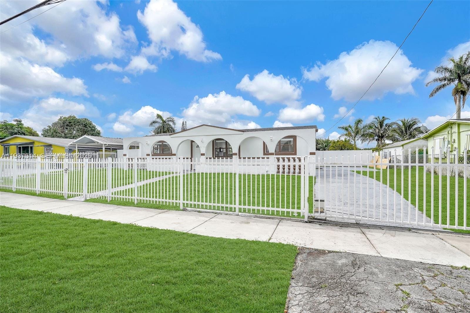 2460 NW 175th Street, Miami Gardens, FL 33056 photo 2