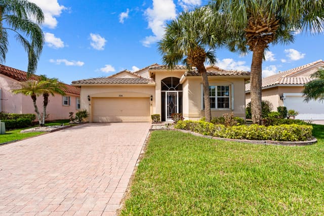 326 NW Toscane Trail, Port St. Lucie, FL 34986