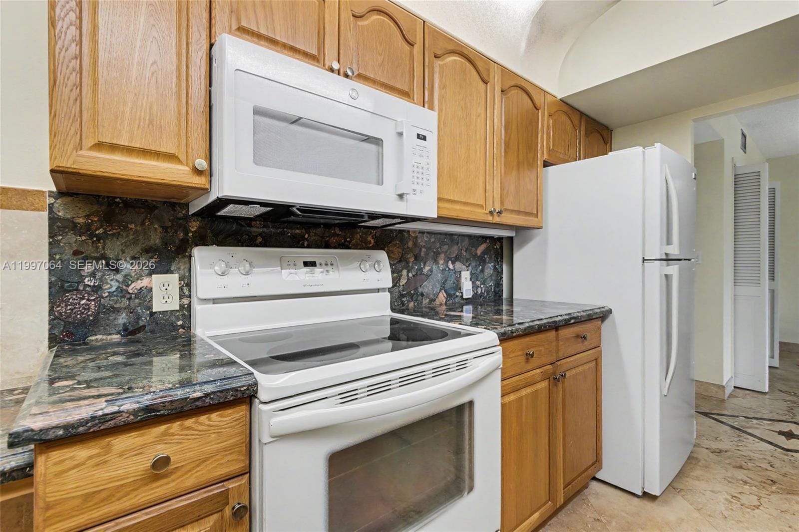 4200 Hillcrest Drive 408, Hollywood, FL 33021 photo 10
