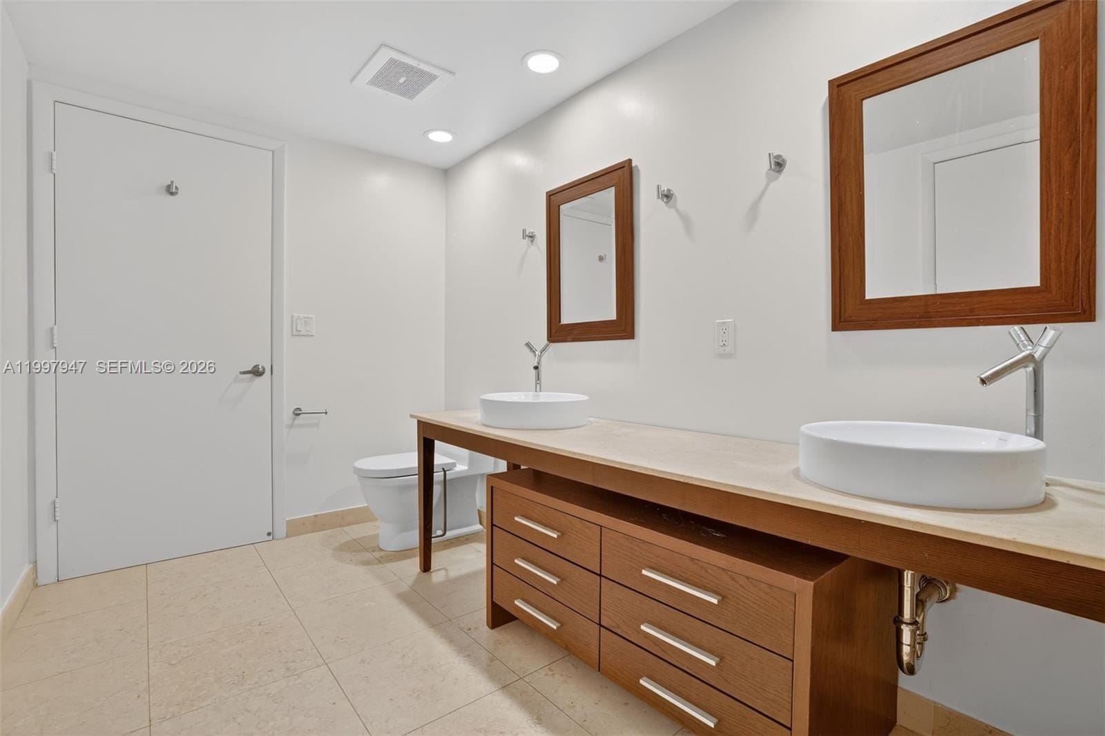 495 Brickell Avenue 1007 — photo 8