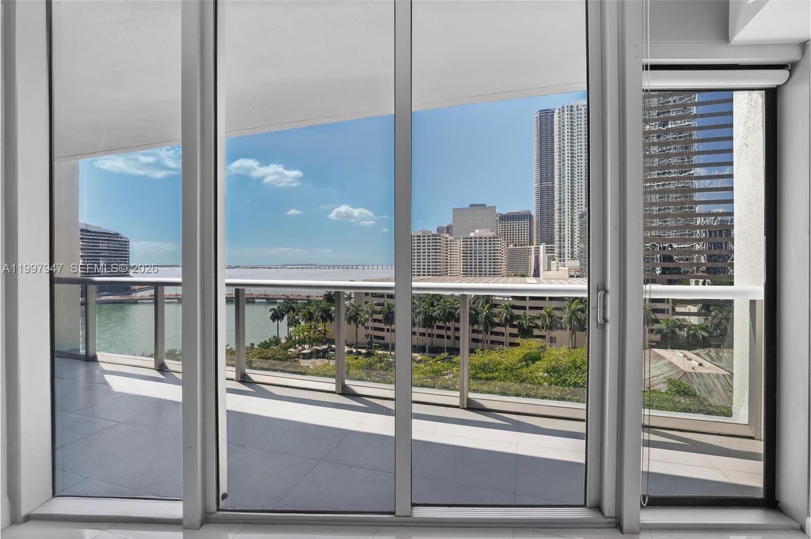 495 Brickell Avenue 1007 — photo 9