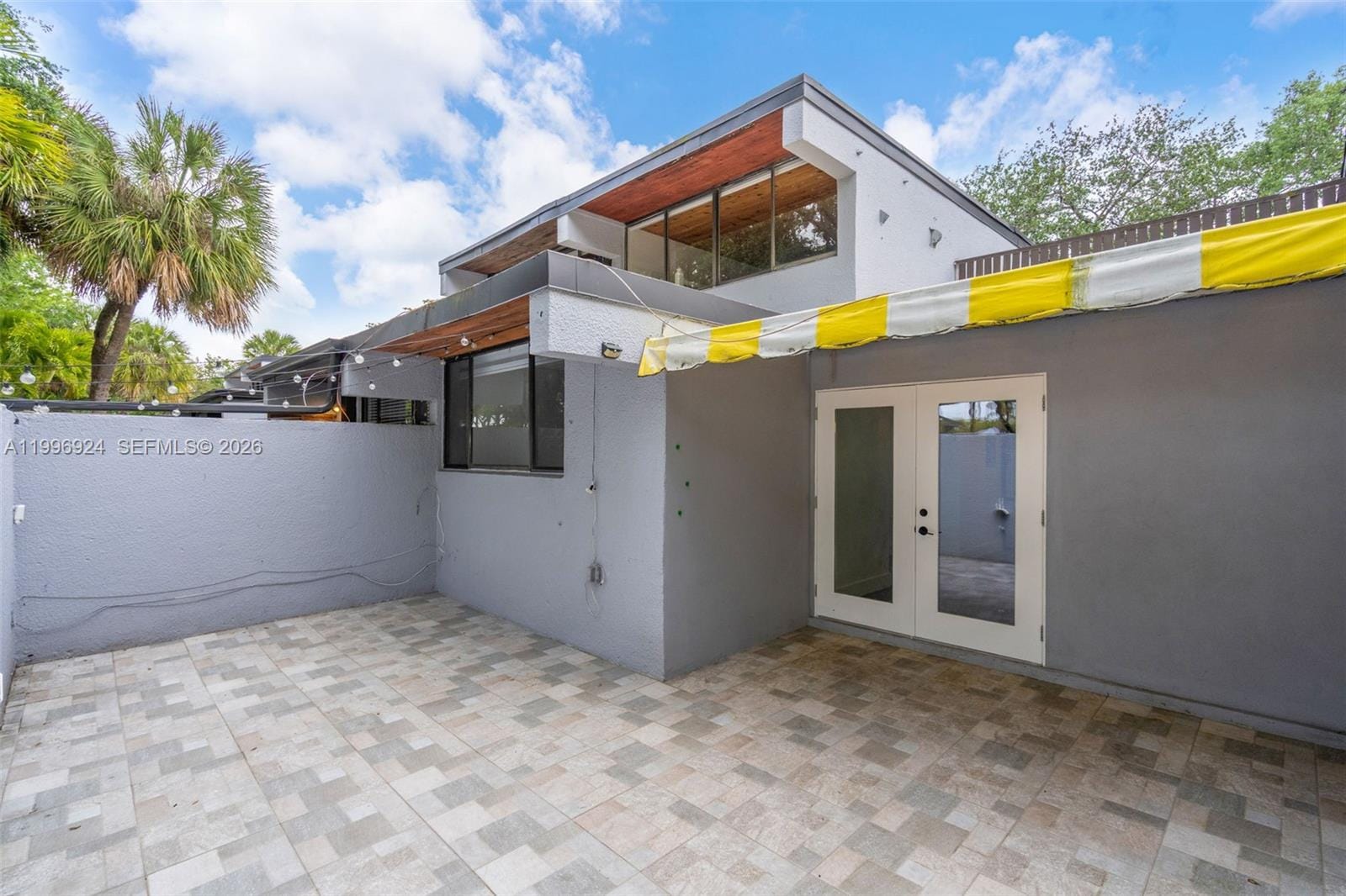 6448 Windmill Gate Road, Miami Lakes, FL 33014 photo 3