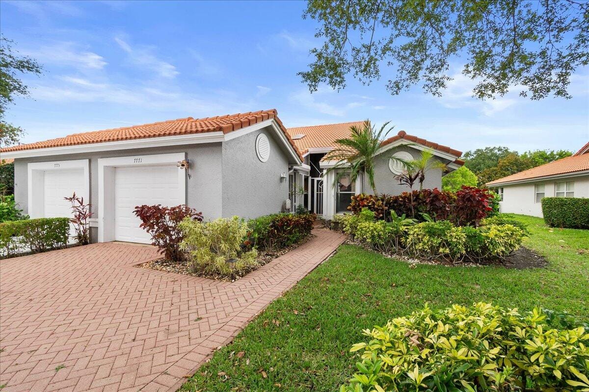 7771 Majestic Palm Drive, Boynton Beach, FL 33437 photo 1