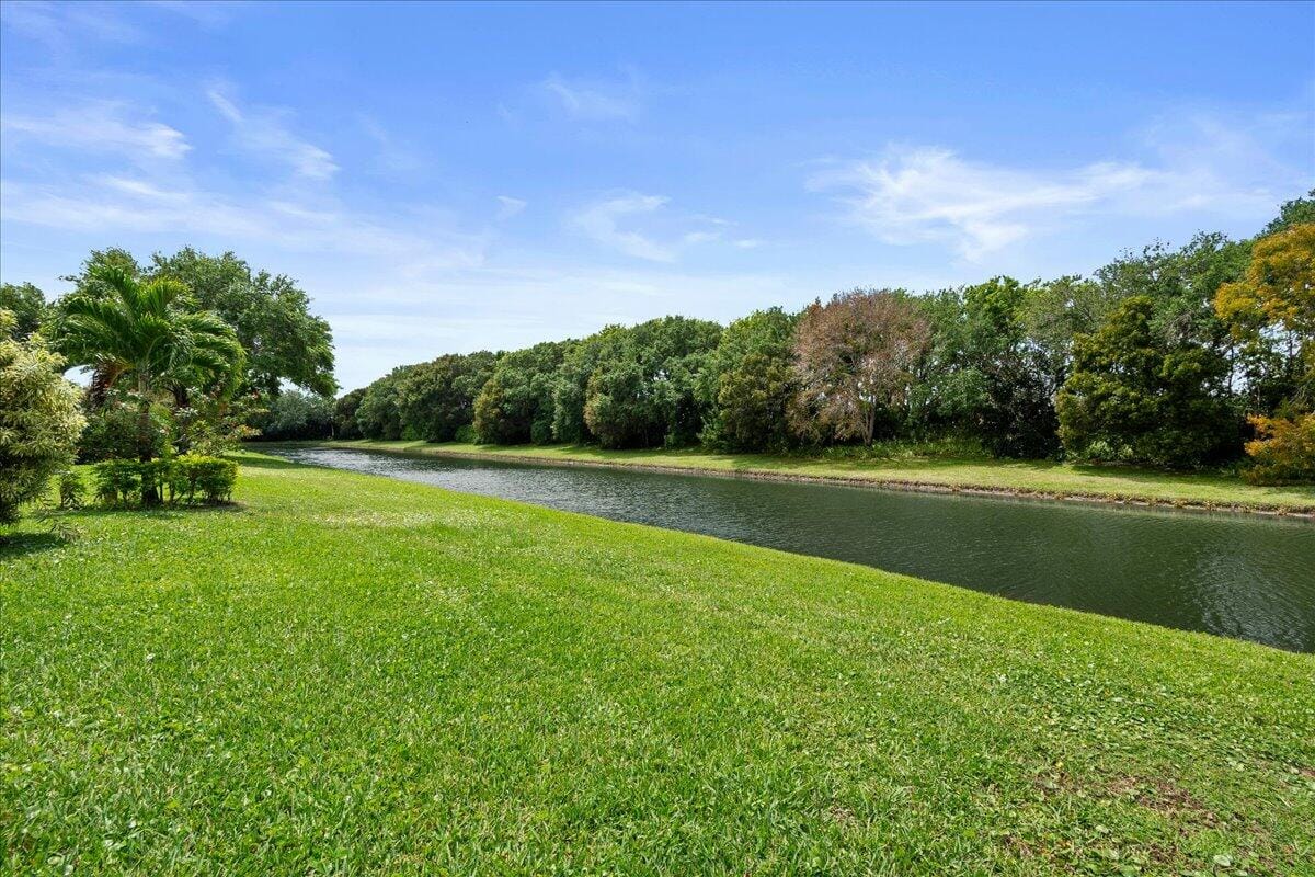 7771 Majestic Palm Drive, Boynton Beach, FL 33437 photo 23