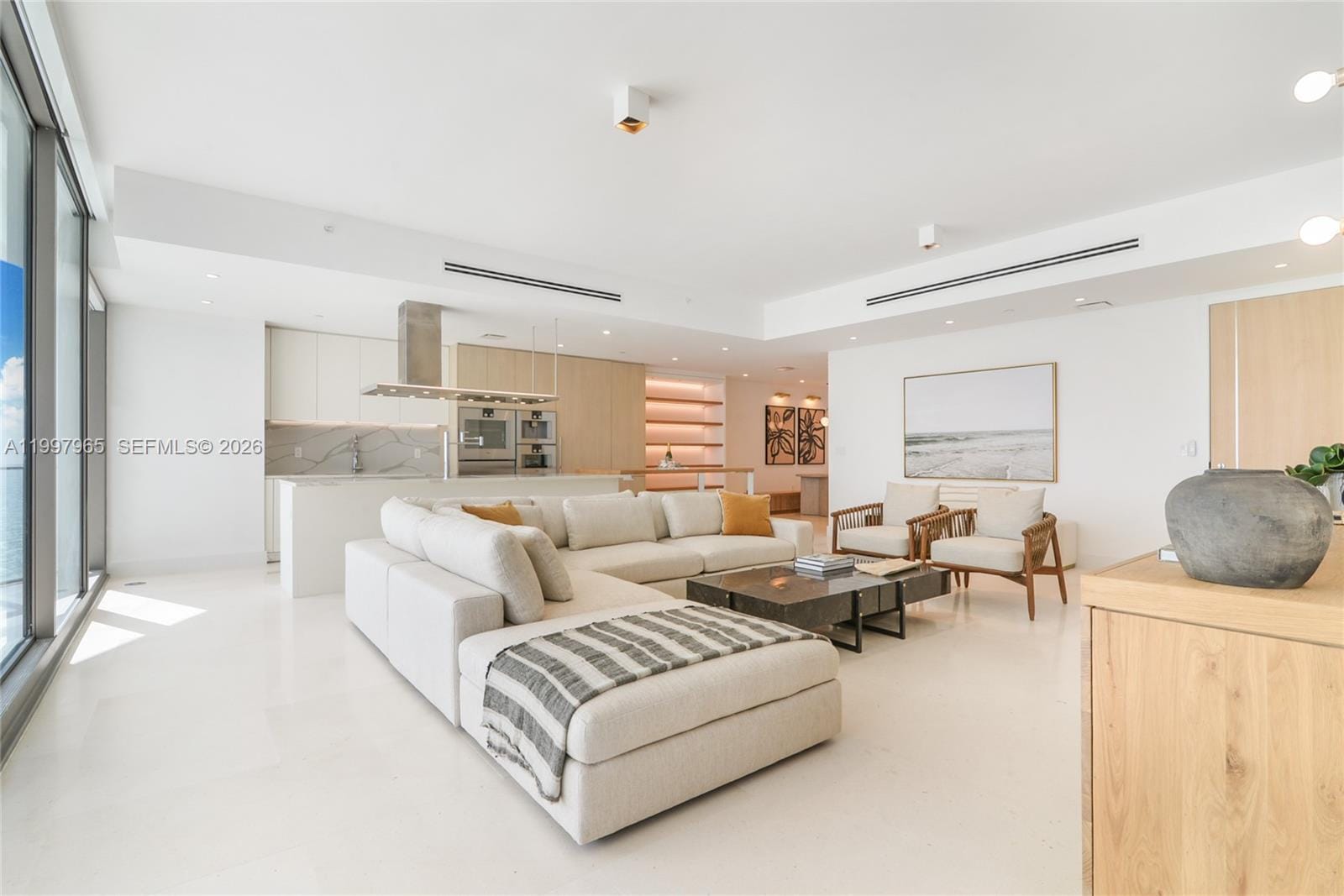 15701 Collins Avenue 2302, Sunny Isles Beach, FL 33160 photo 2