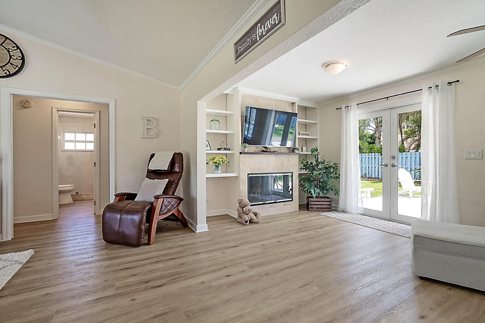 711 Warren Drive, Jupiter, FL 33458 photo 16