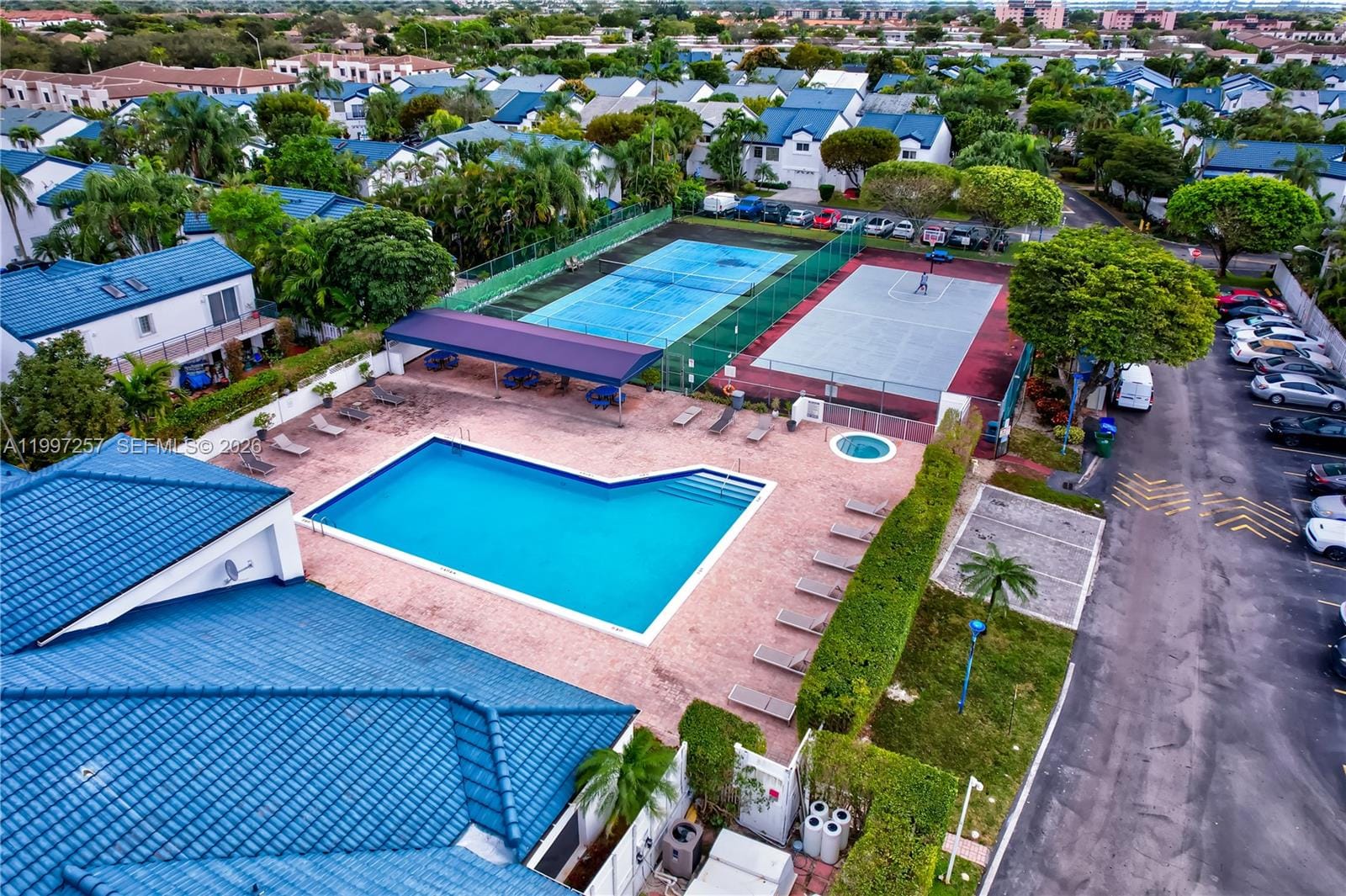 21300 San Simeon Way K2, Miami, FL 33179 photo 26