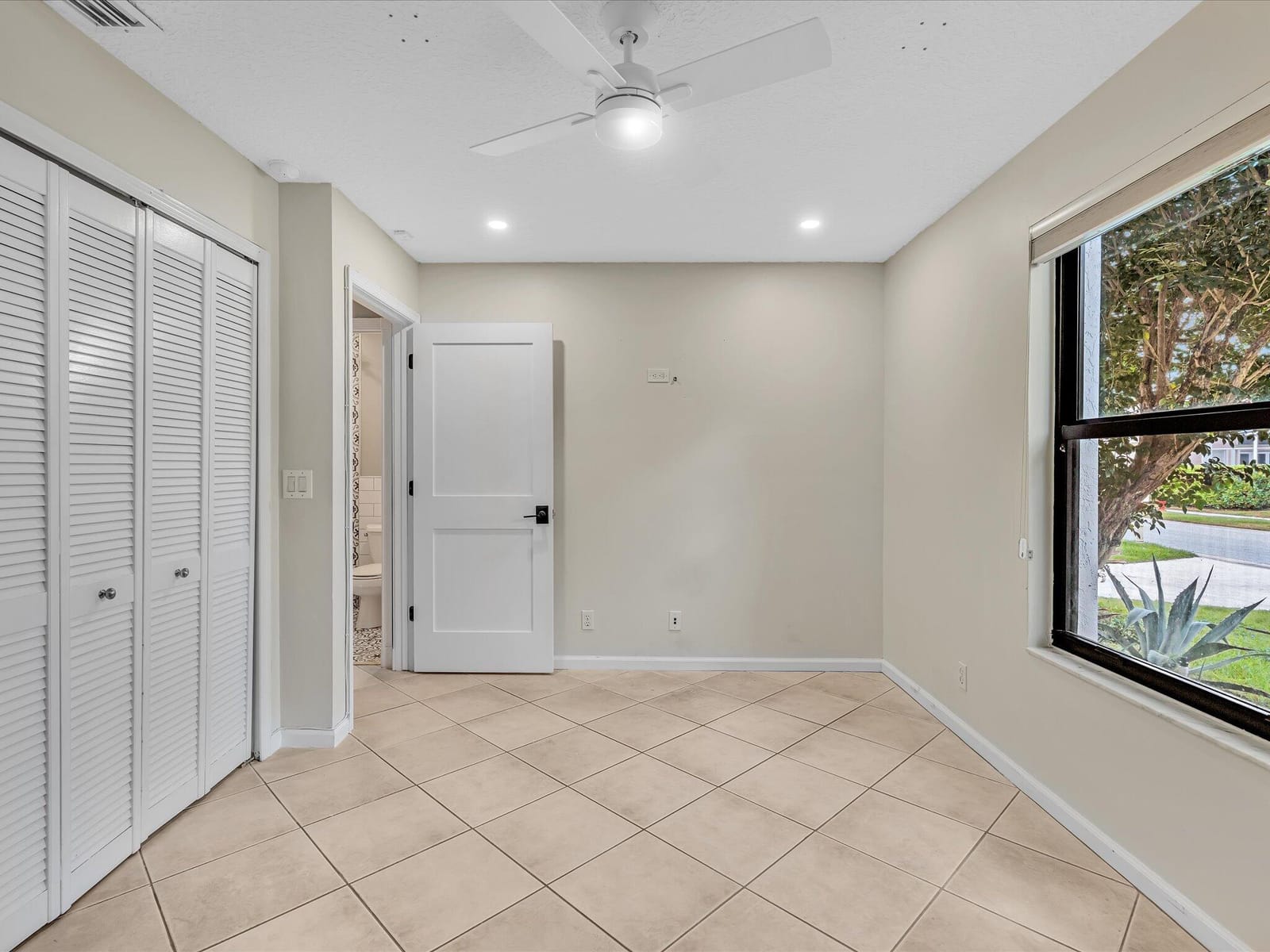 6124 Royal Birkdale Drive, Lake Worth, FL 33463 photo 29